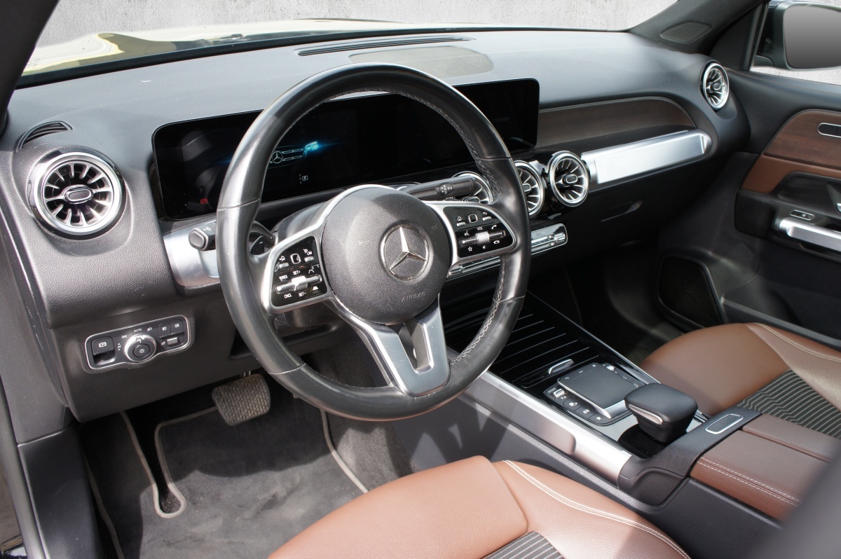 MERCEDES-BENZ GLB 220 d 4Matic Progressive 8G-Tronic-image-8