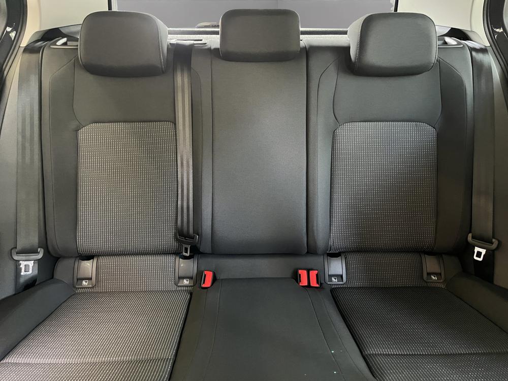 VW Golf 1.5 e TSI mHEV Value DSG-image-6