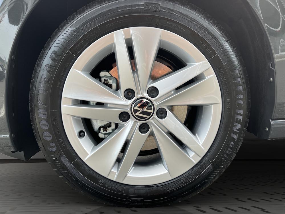 VW Golf 1.5 e TSI mHEV Value DSG-image-10