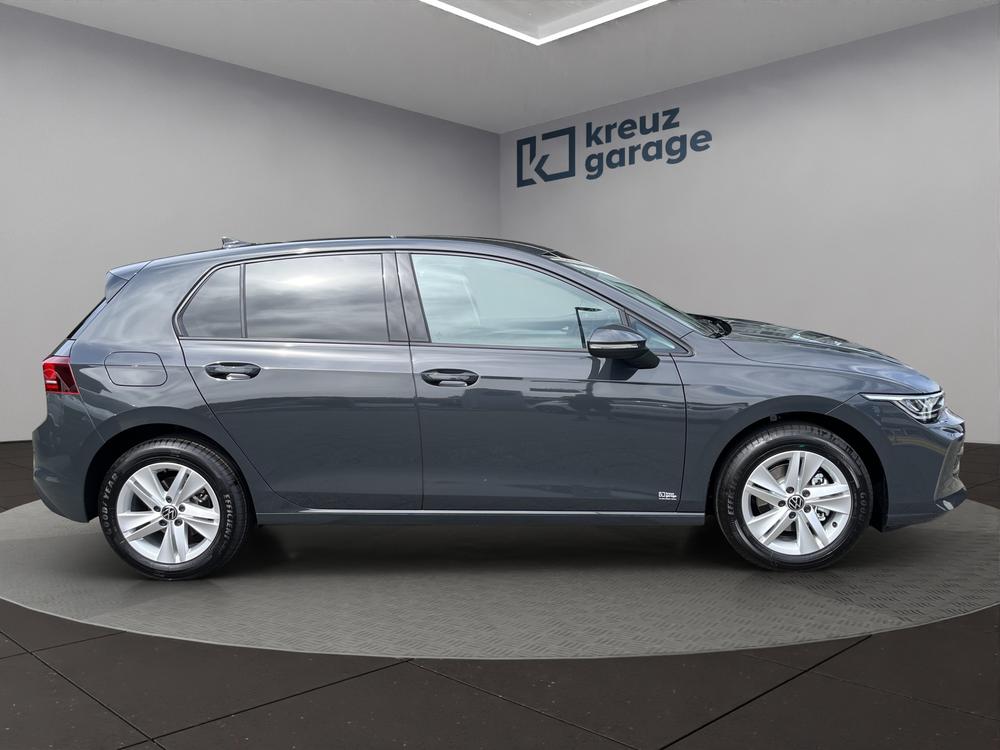 VW Golf 1.5 e TSI mHEV Value DSG-image-1