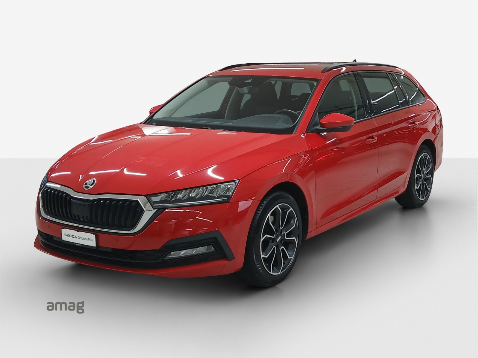 SKODA Octavia Combi 2.0 TDI DSG Ambition-image-0
