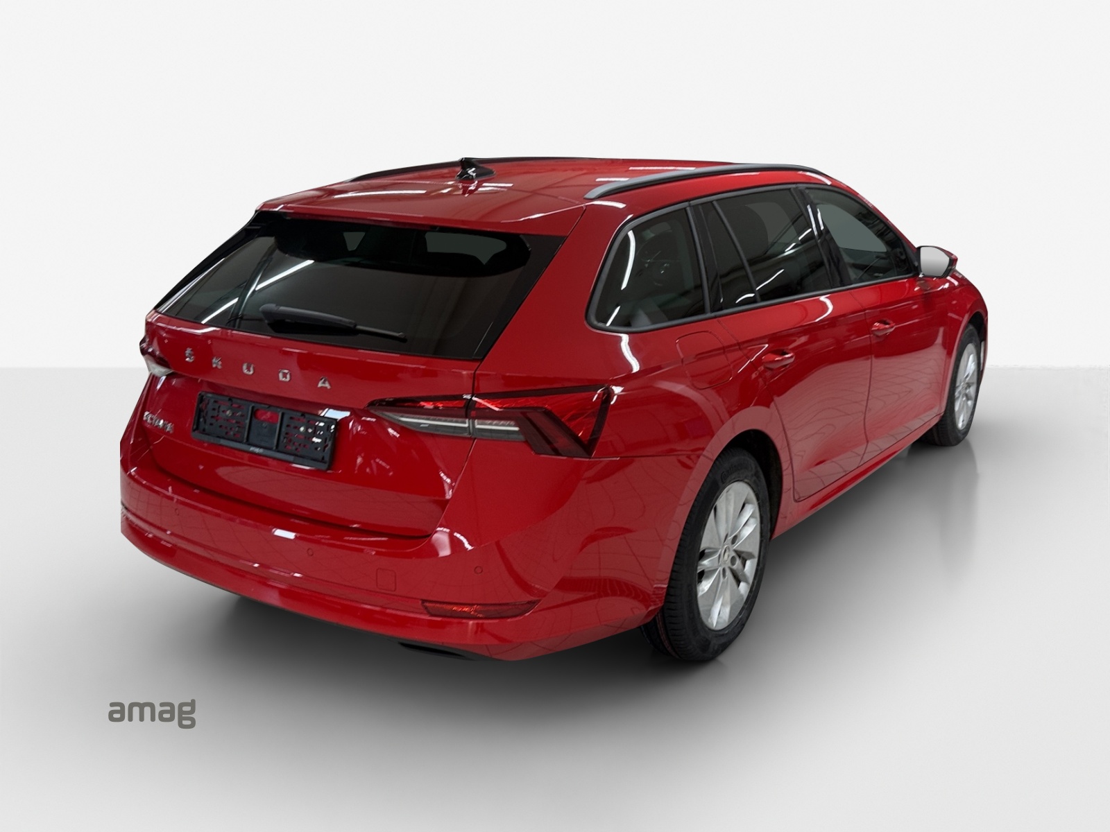 SKODA Octavia Combi 2.0 TDI DSG Ambition-image-4
