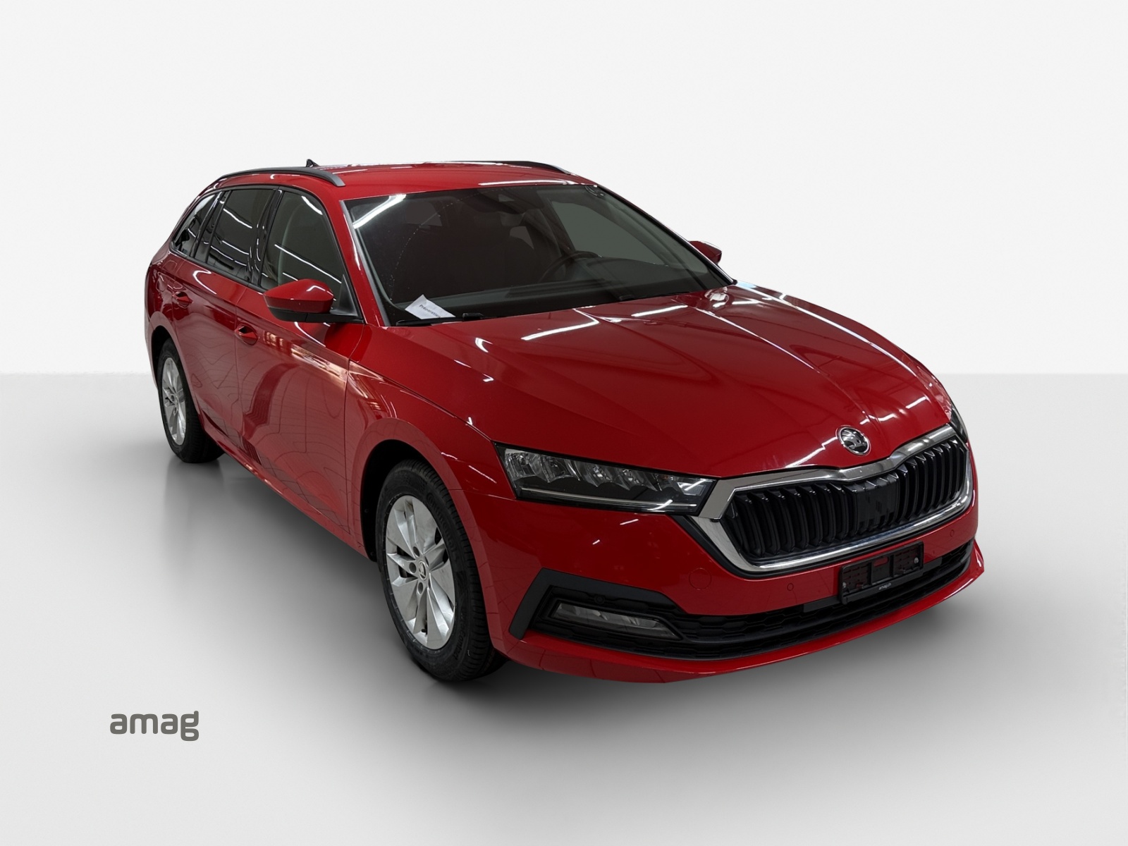 SKODA Octavia Combi 2.0 TDI DSG Ambition-image-5