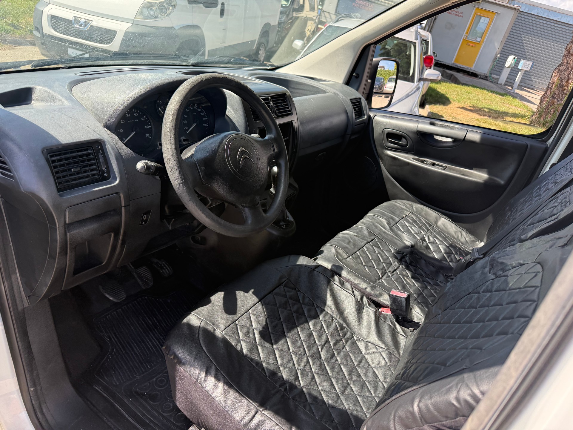 CITROEN Jumpy 1.6 HDi 12 L1H1-image-9