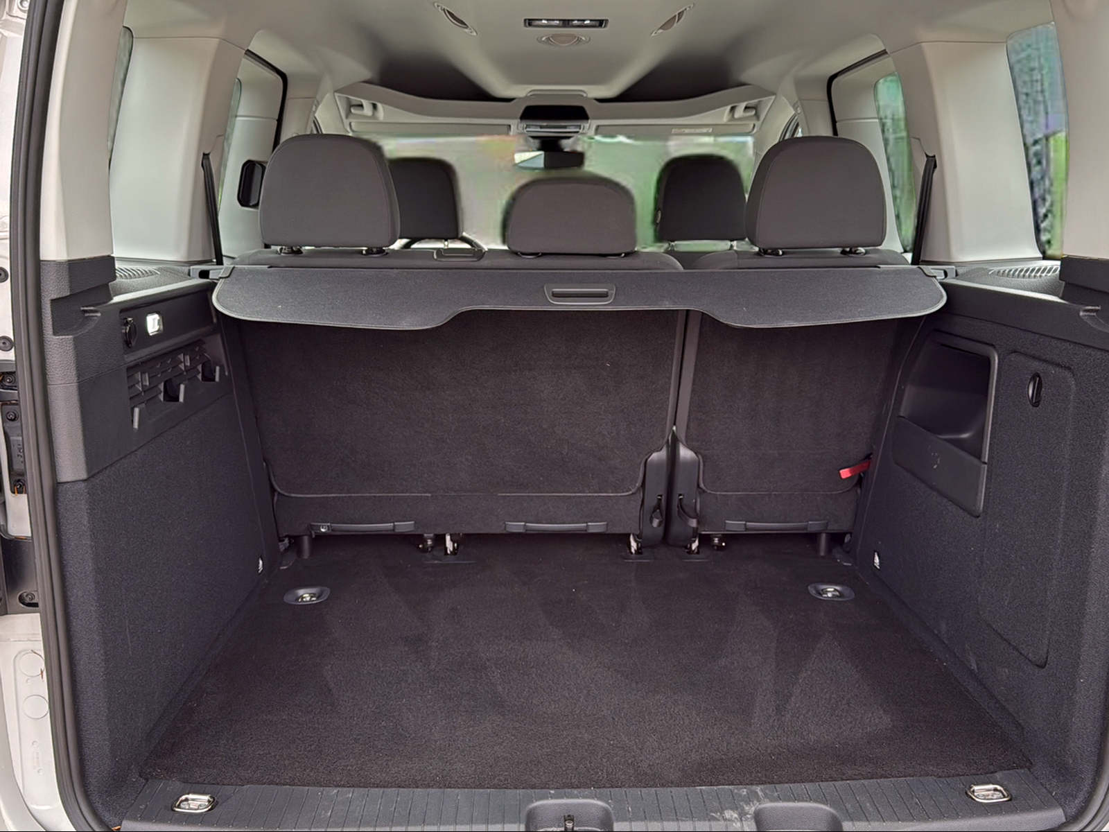 VW Caddy 1.5 TSI Life DSG-image-7