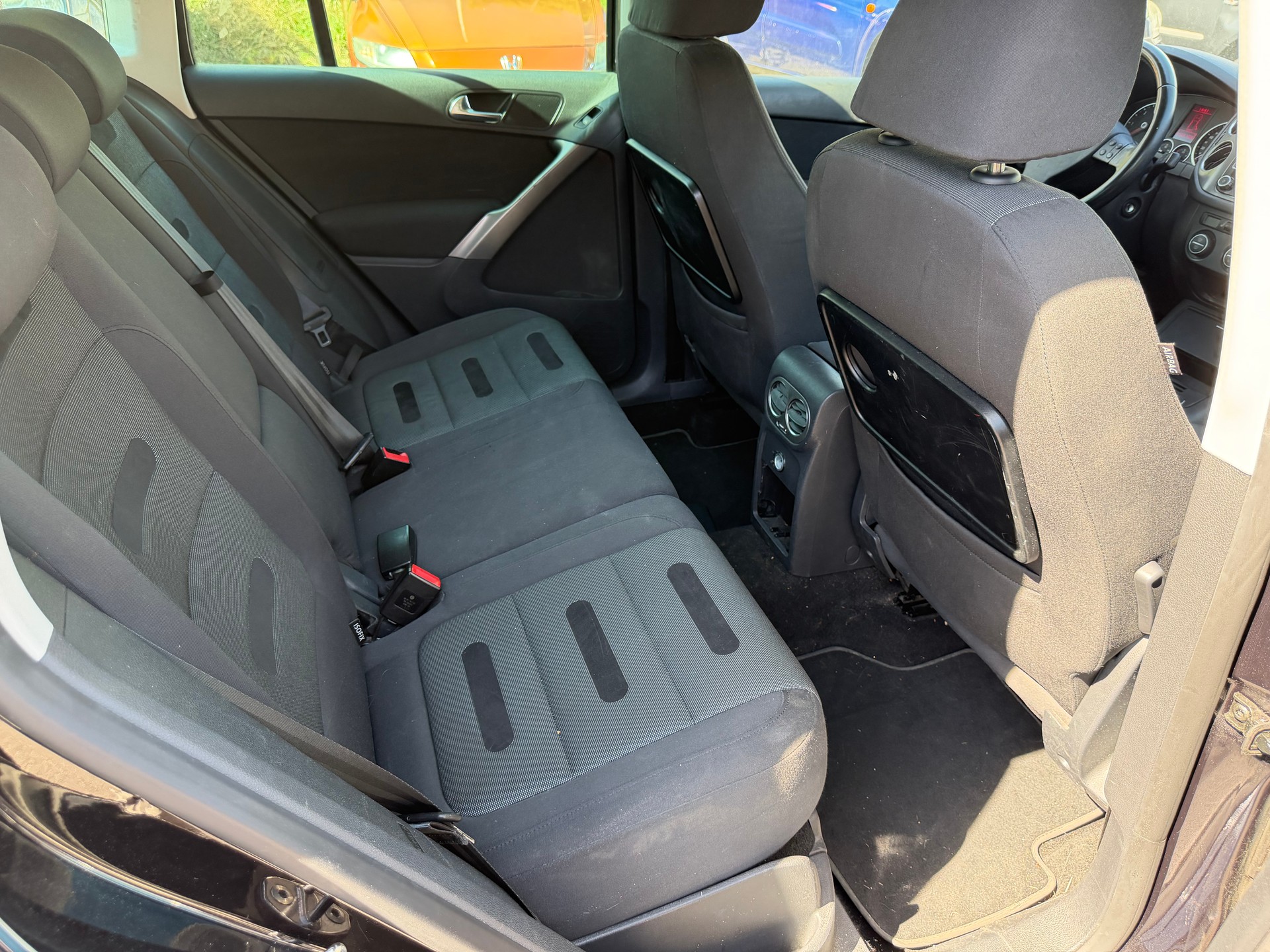 VW Tiguan 2.0 TDI Sport&Style Tiptronic-image-10