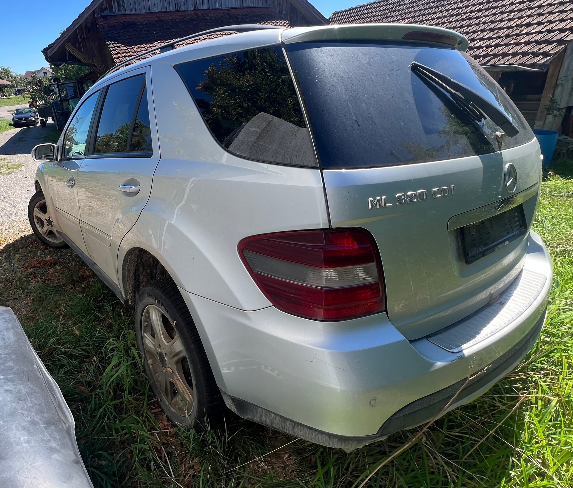 MERCEDES-BENZ ML 320-image-4
