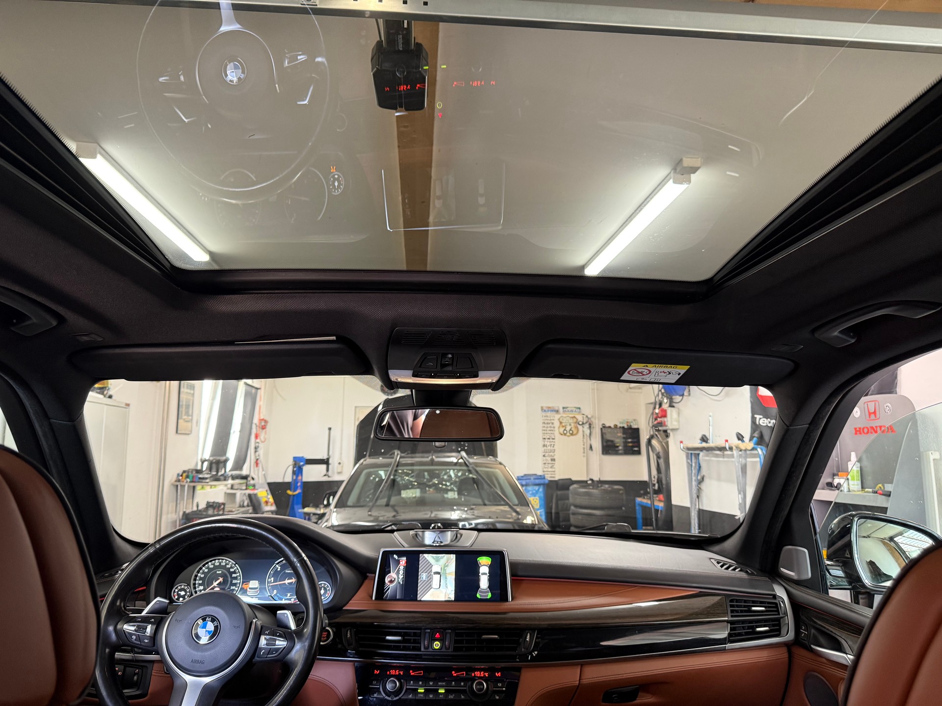 BMW X5 xDrive 40d Steptronic-image-15