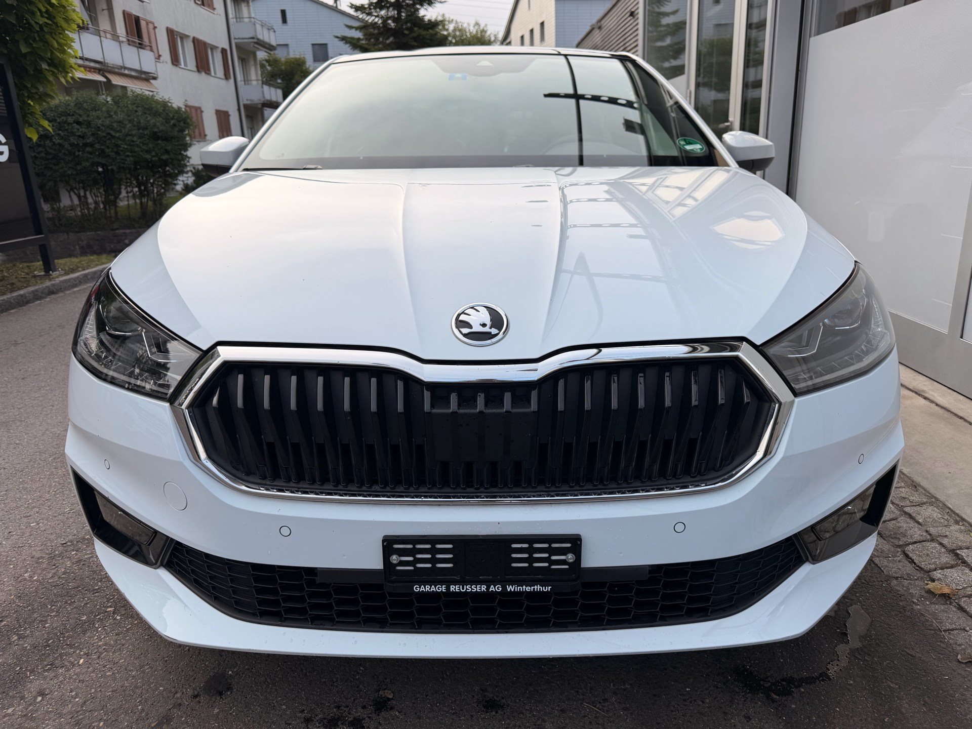 SKODA Fabia 1.0 TSI DSG STYLE *** PANORAMAGLASDACH & ANHÄNGEKUPPLUNG ***-showroom-element-1
