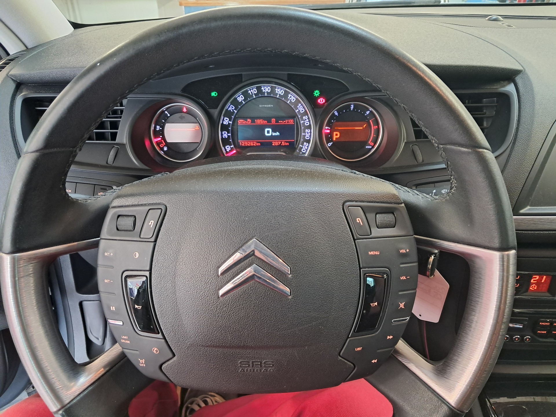 CITROEN C5 Tourer 2.0 HDi Exclusive Automatic-image-14