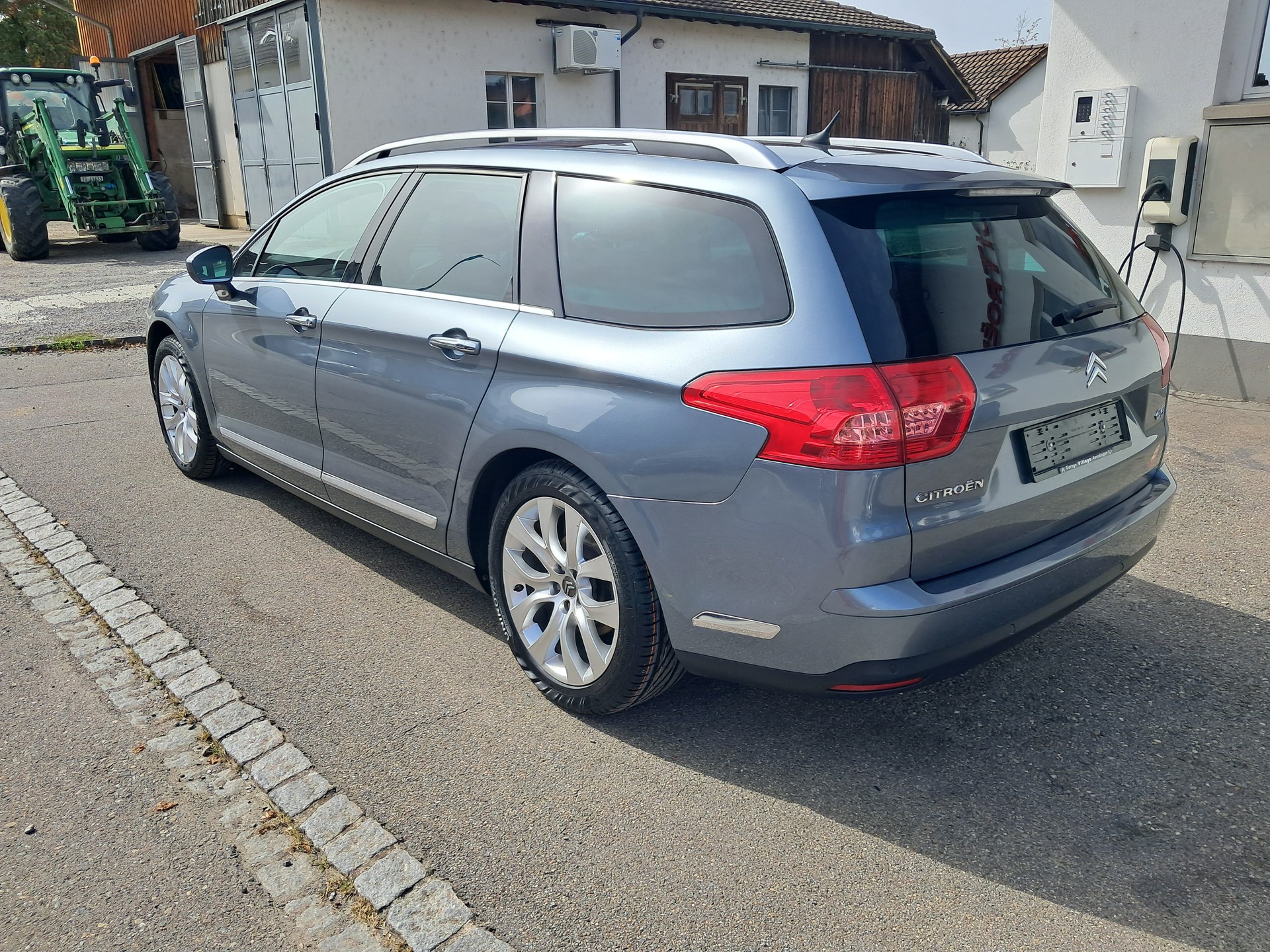 CITROEN C5 Tourer 2.0 HDi Exclusive Automatic-showroom-element-1