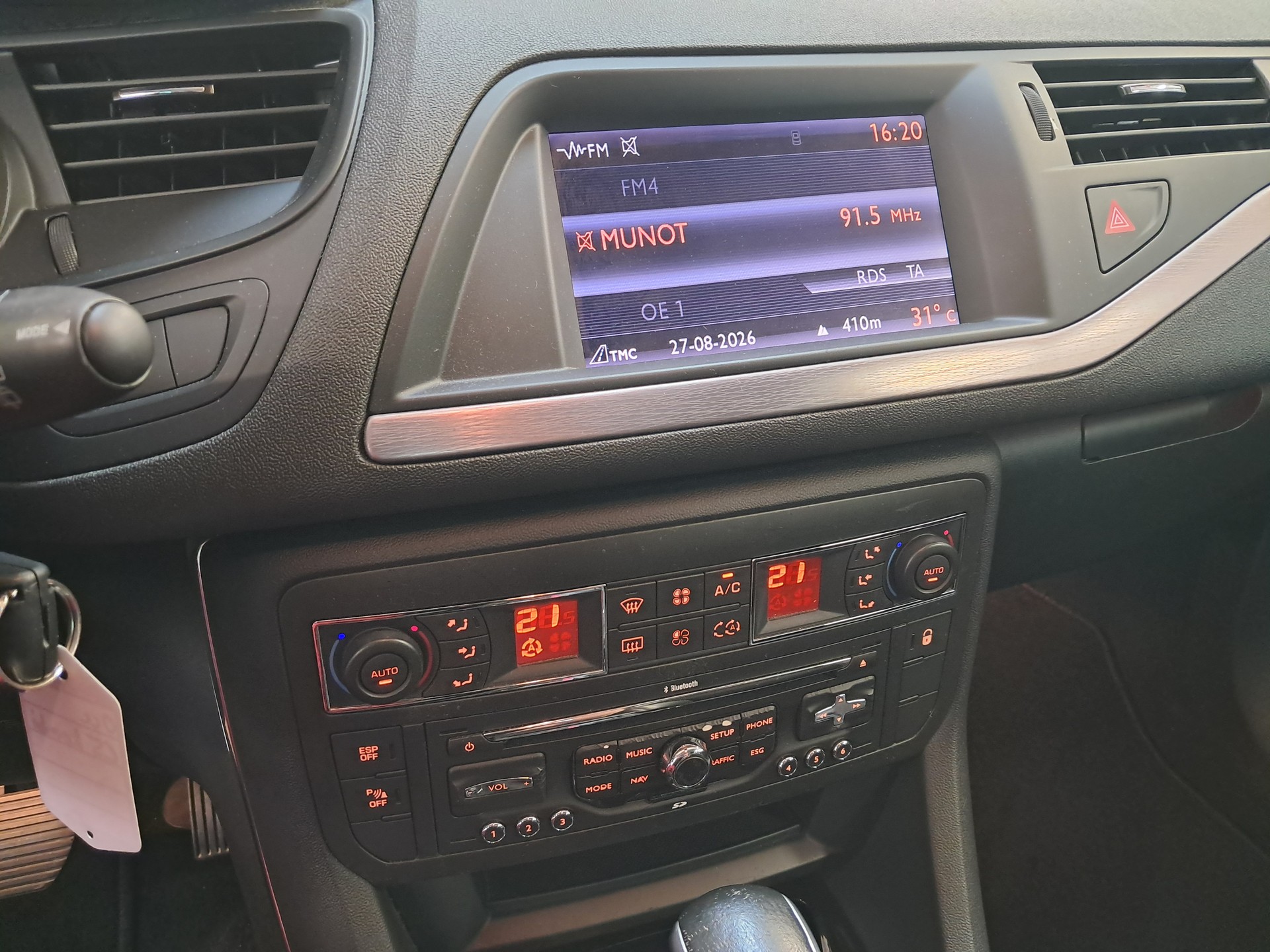 CITROEN C5 Tourer 2.0 HDi Exclusive Automatic-image-12