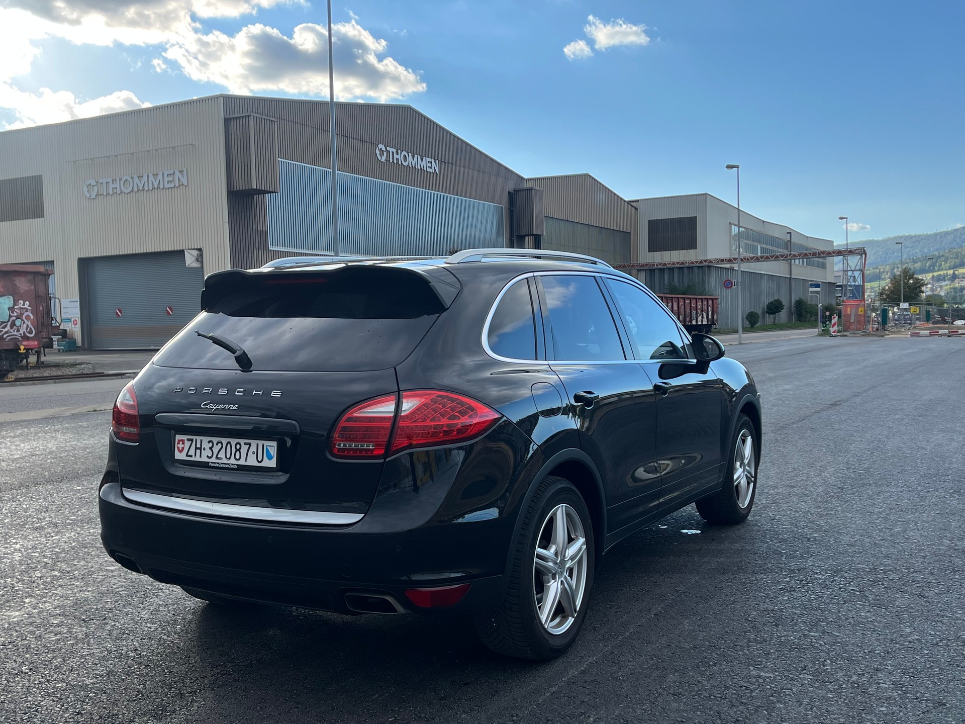 PORSCHE Cayenne Tiptronic-image-5