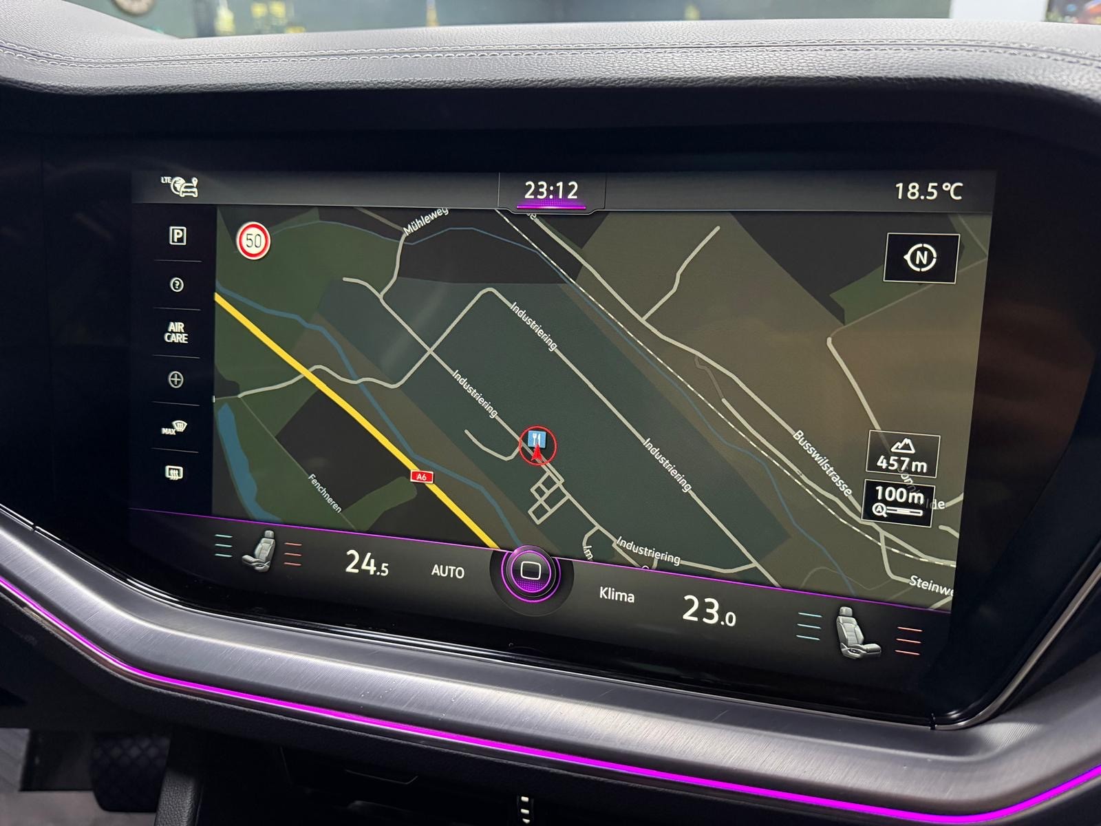 VW Touareg 3.0 TSI eHybrid Elegance Tiptronic / Panorama-image-18