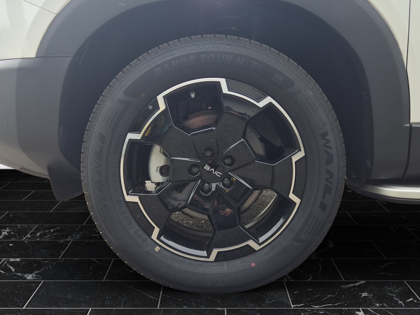 BAIC BJ30 1.5 HEV AWD-image-10