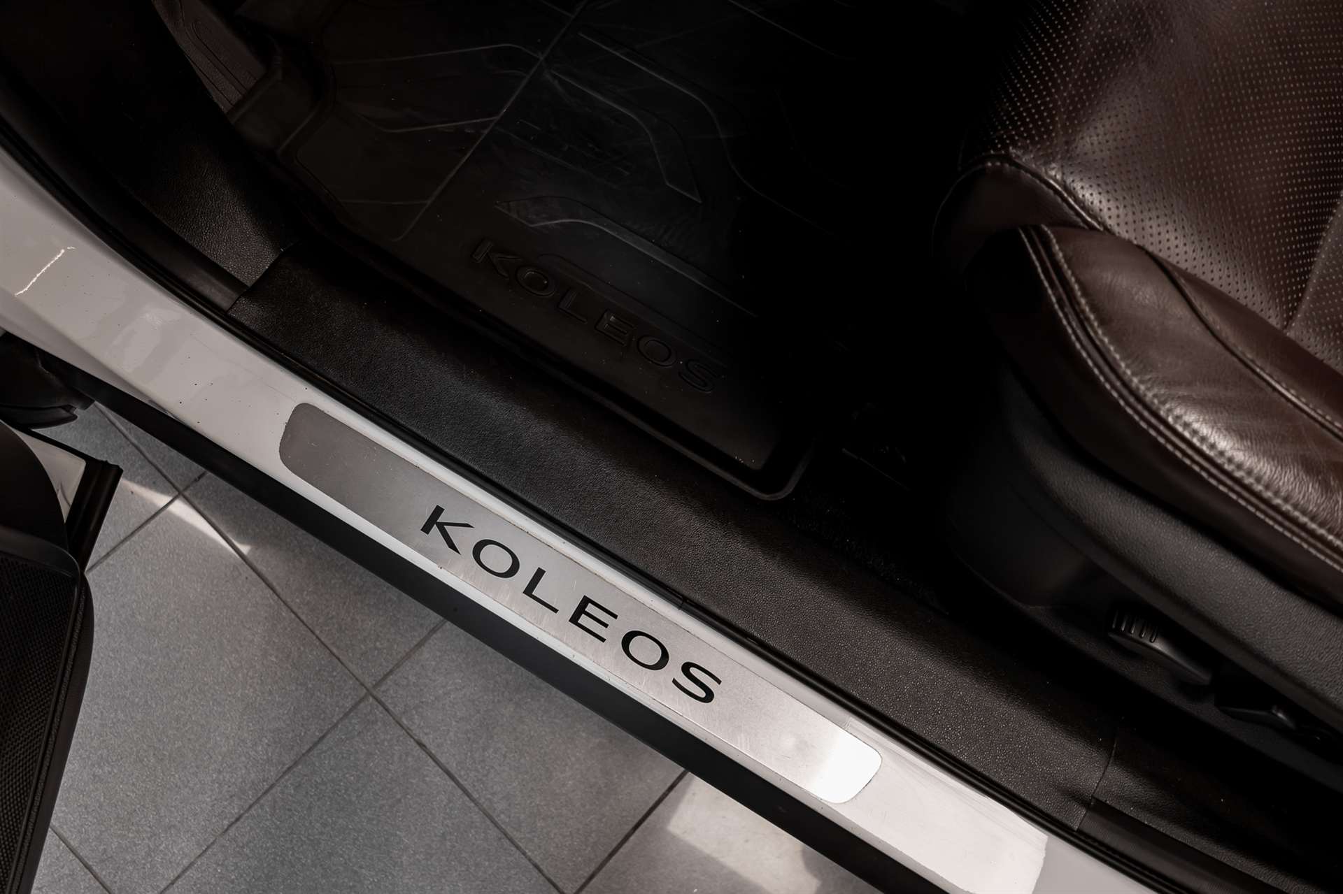 RENAULT Koleos 2.0 dCi Intens 4x4 Xtronic CVT-image-11
