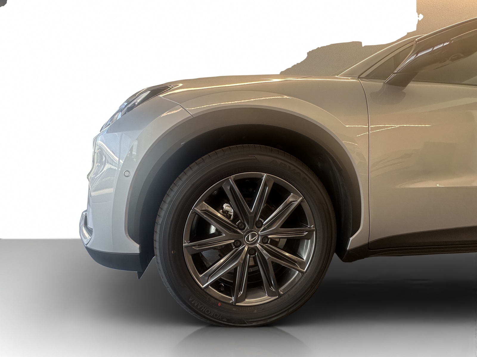 LEXUS LBX 1.5 Hybrid Relax AWD-image-11