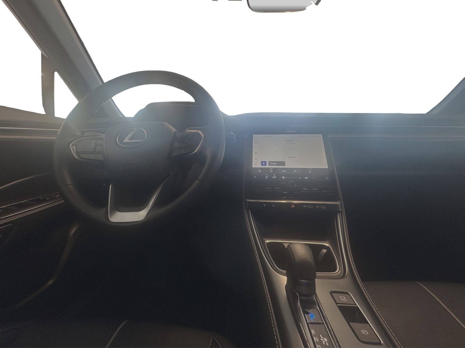 LEXUS LBX 1.5 Hybrid Relax AWD-image-5