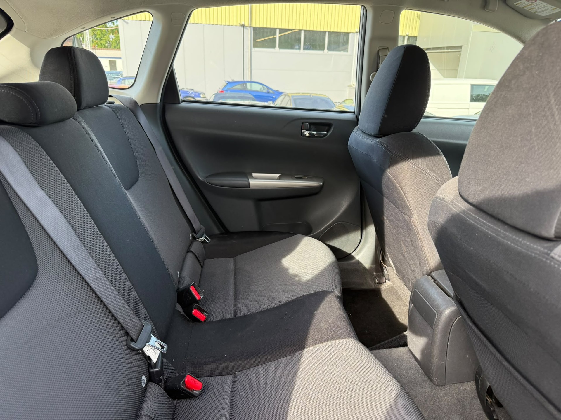 SUBARU Impreza 2.0R Comfort-image-12