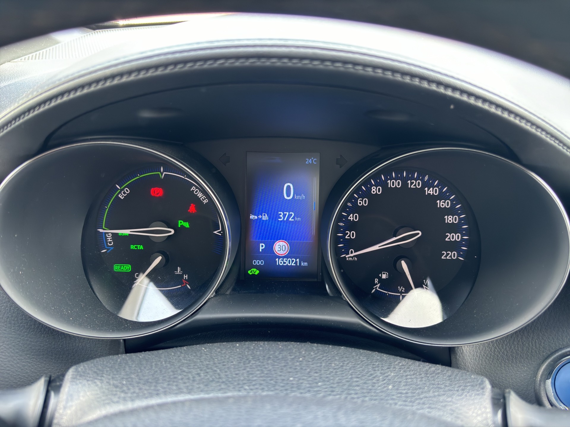 TOYOTA C-HR 1.8 HSD CVT Trend-image-11