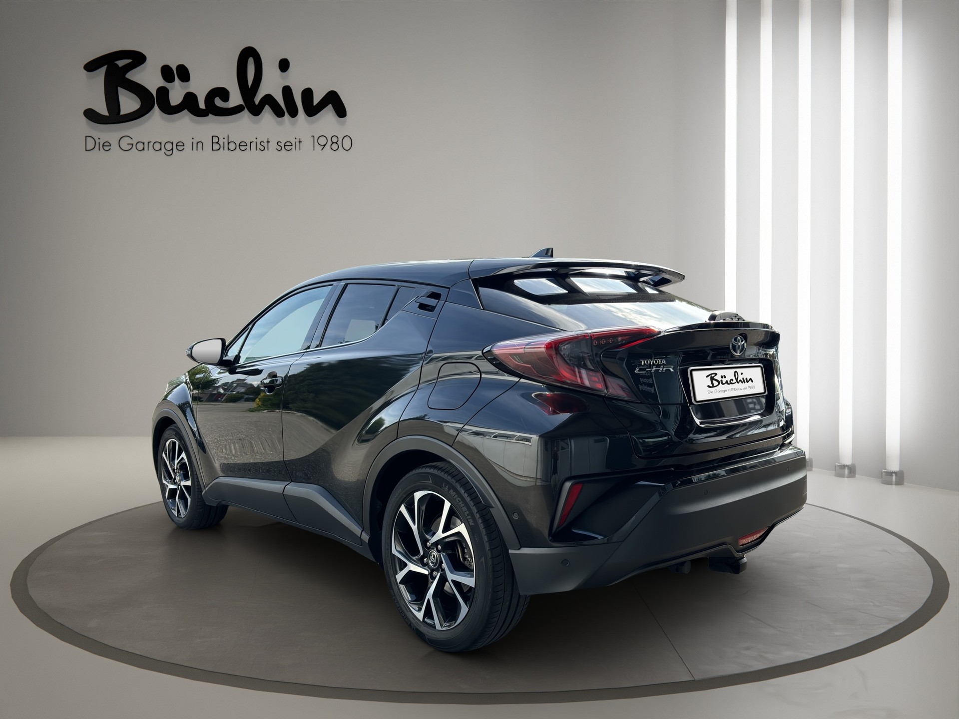 TOYOTA C-HR 1.8 HSD CVT Trend-image-4