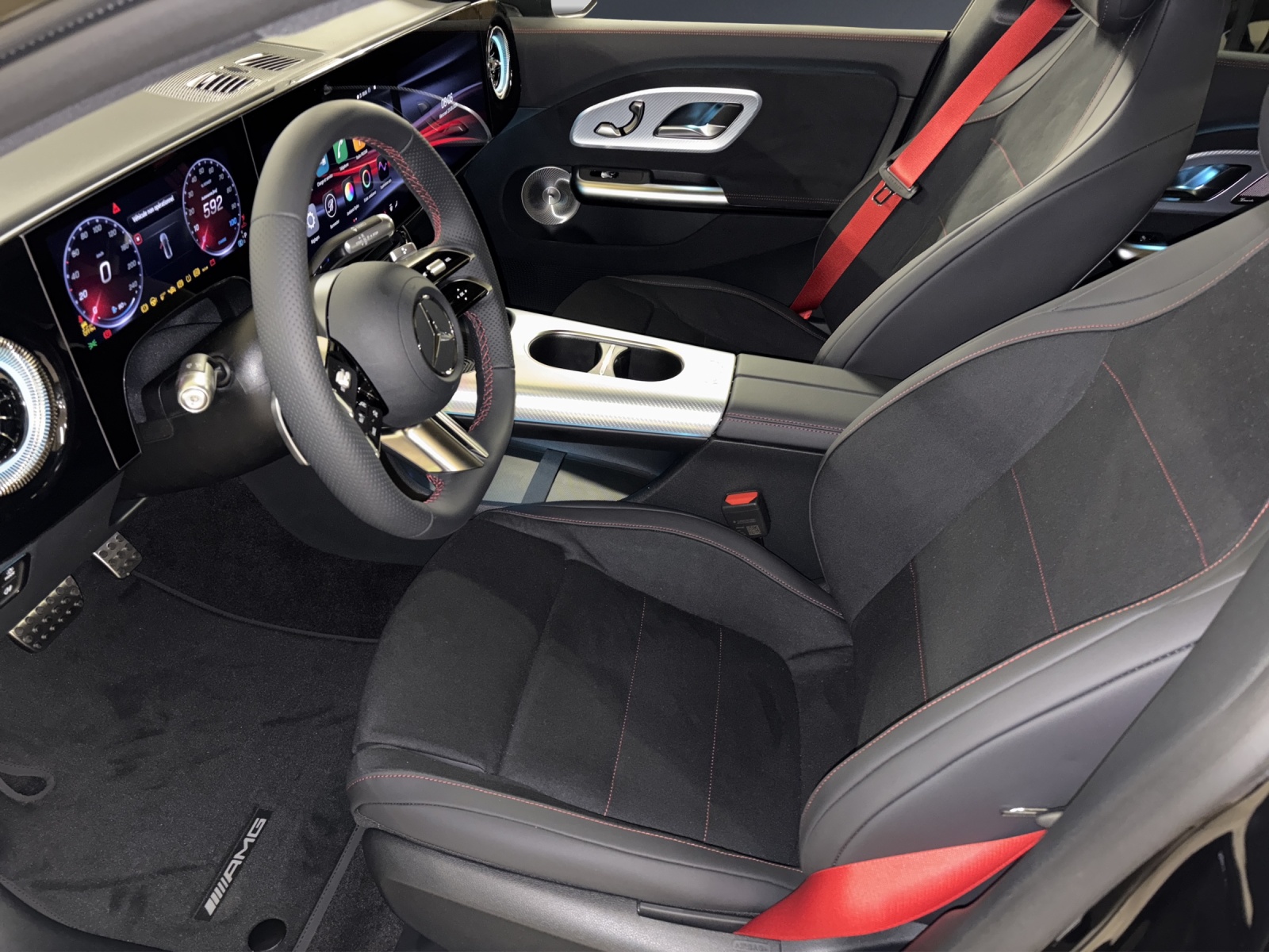 MERCEDES-BENZ CLA 250+ électrique-image-8