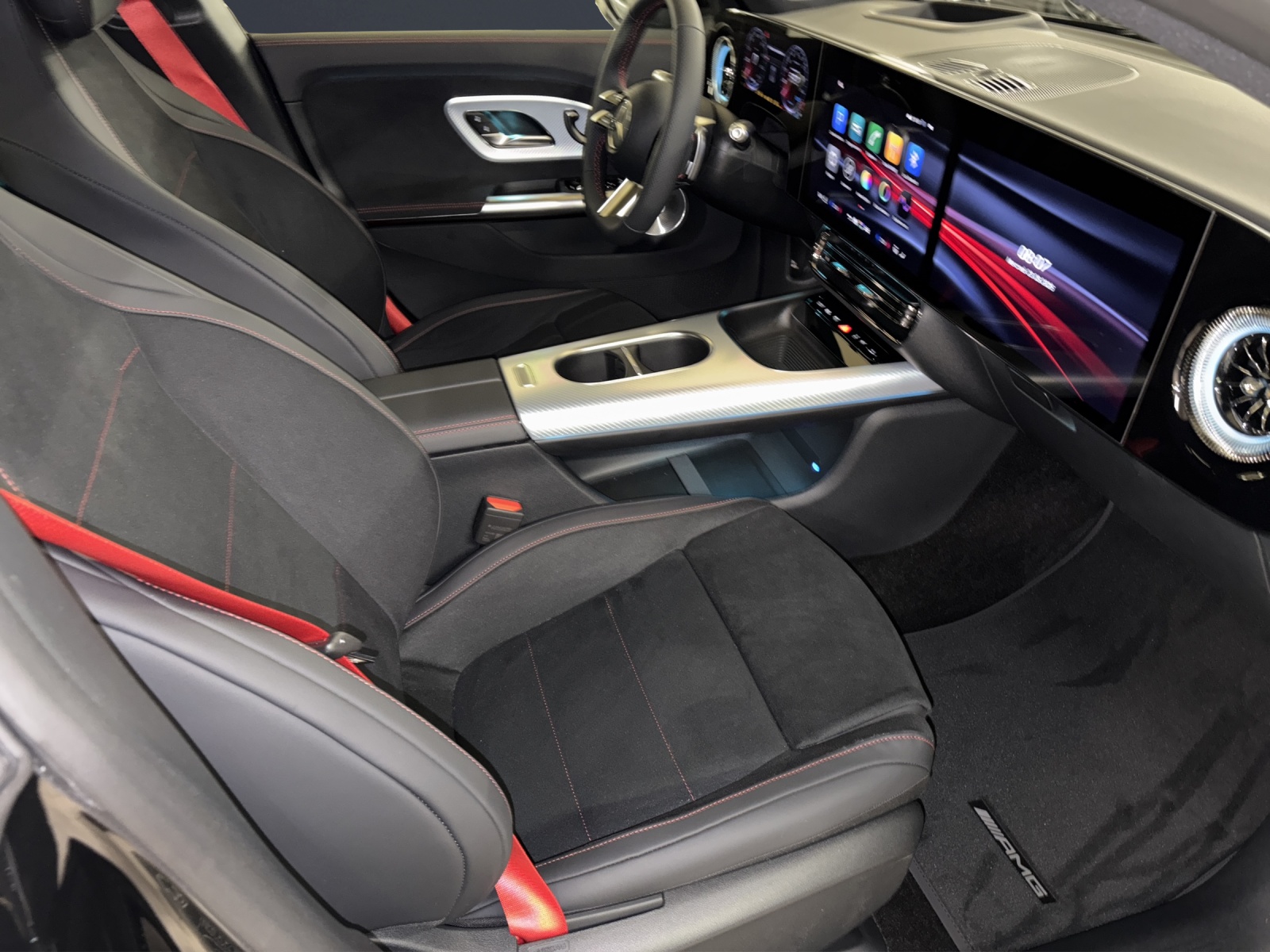 MERCEDES-BENZ CLA 250+ électrique-image-9