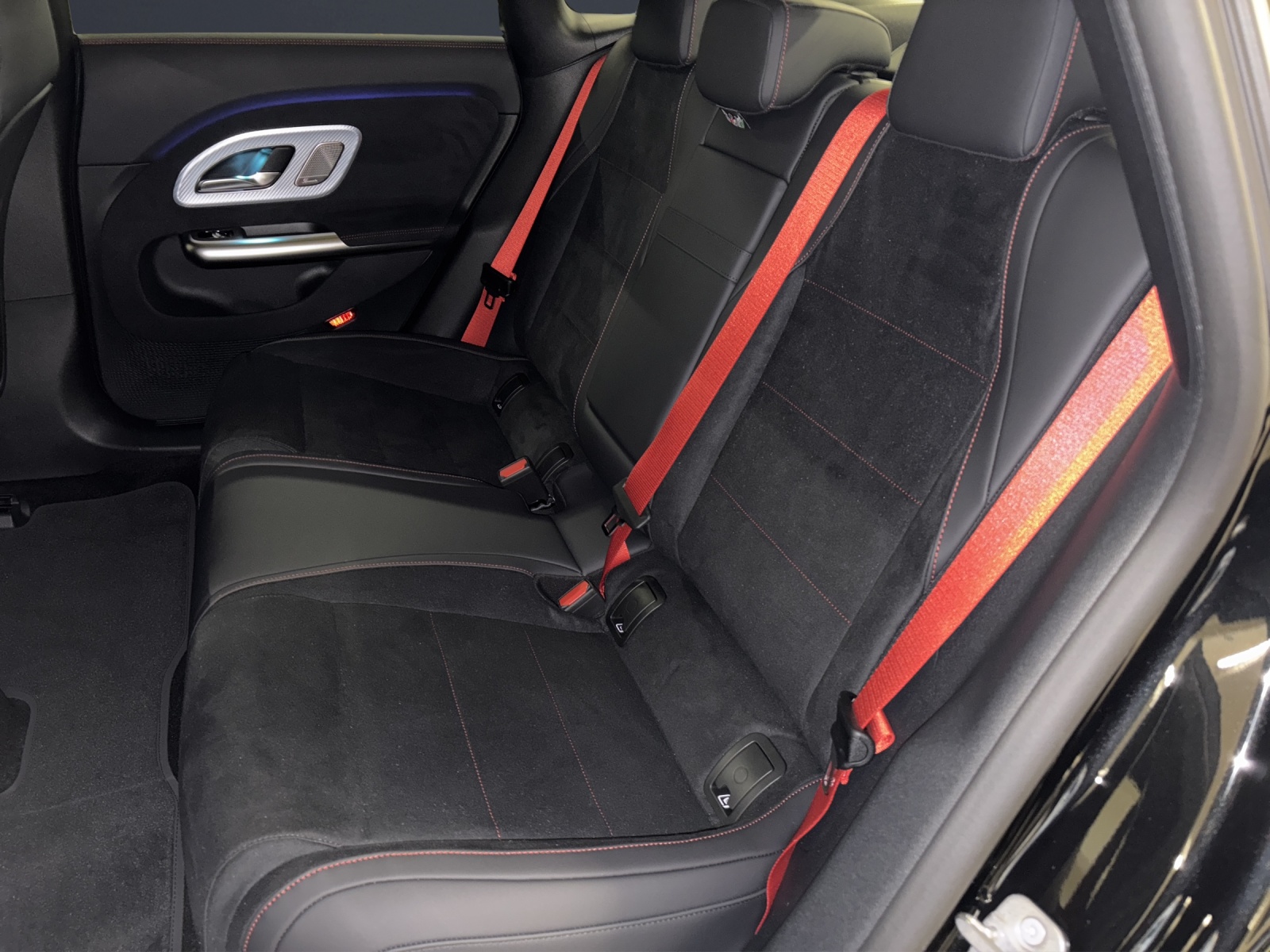 MERCEDES-BENZ CLA 250+ électrique-image-10