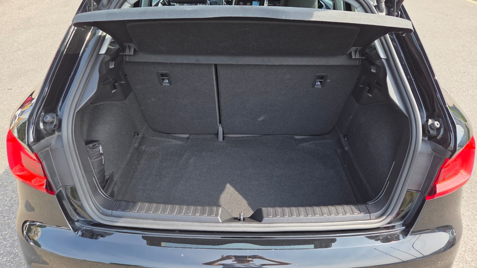 AUDI A1 Sportback 25 TFSI S tronic 5d-image-12