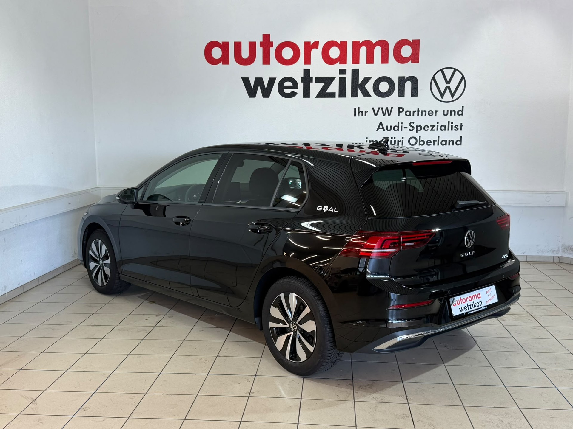 VW Golf 1.5 e TSI mHEV Life DSG-image-2