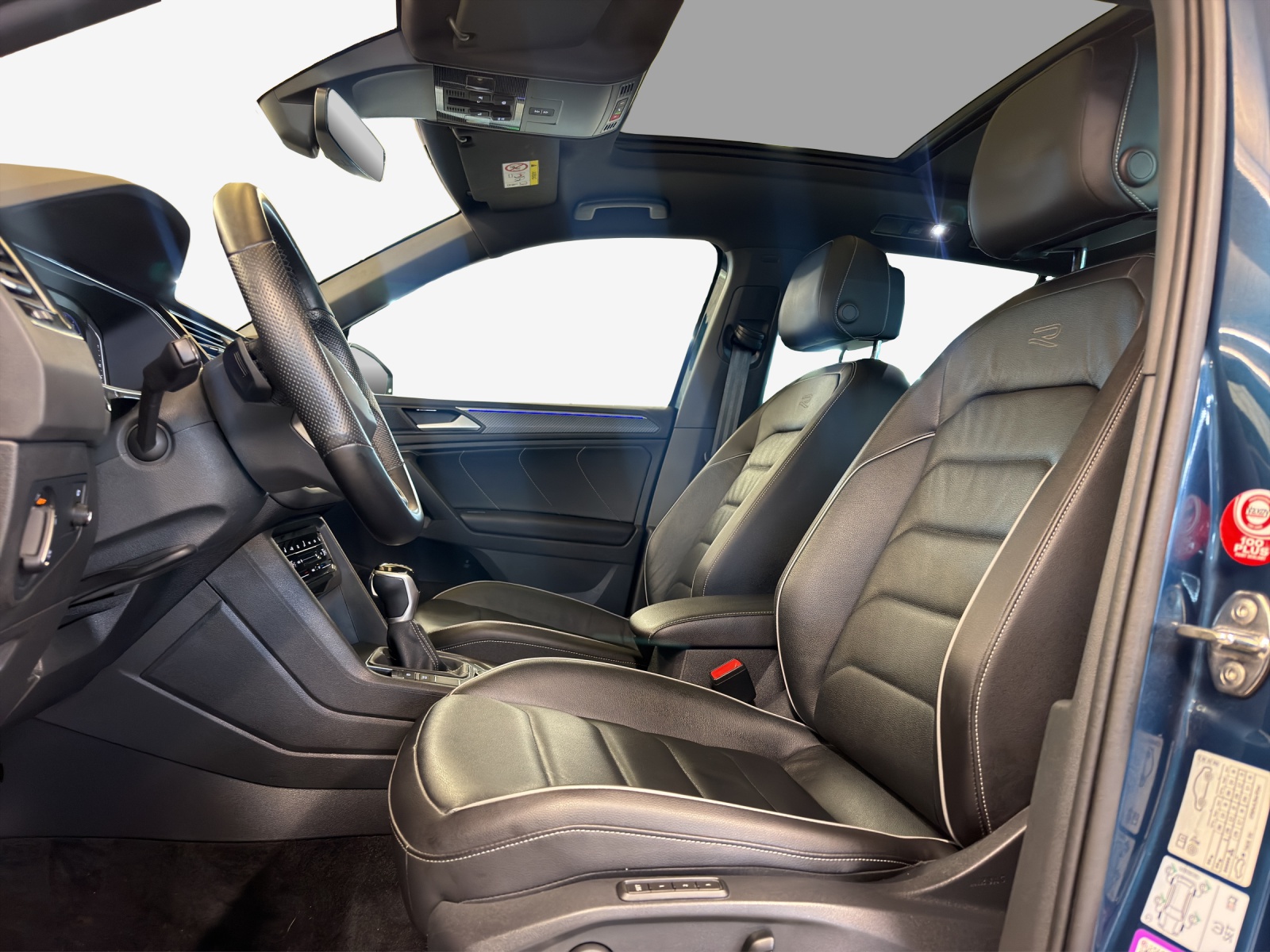 VW Tiguan 2.0TSI R-Line 4Motion DSG-image-7
