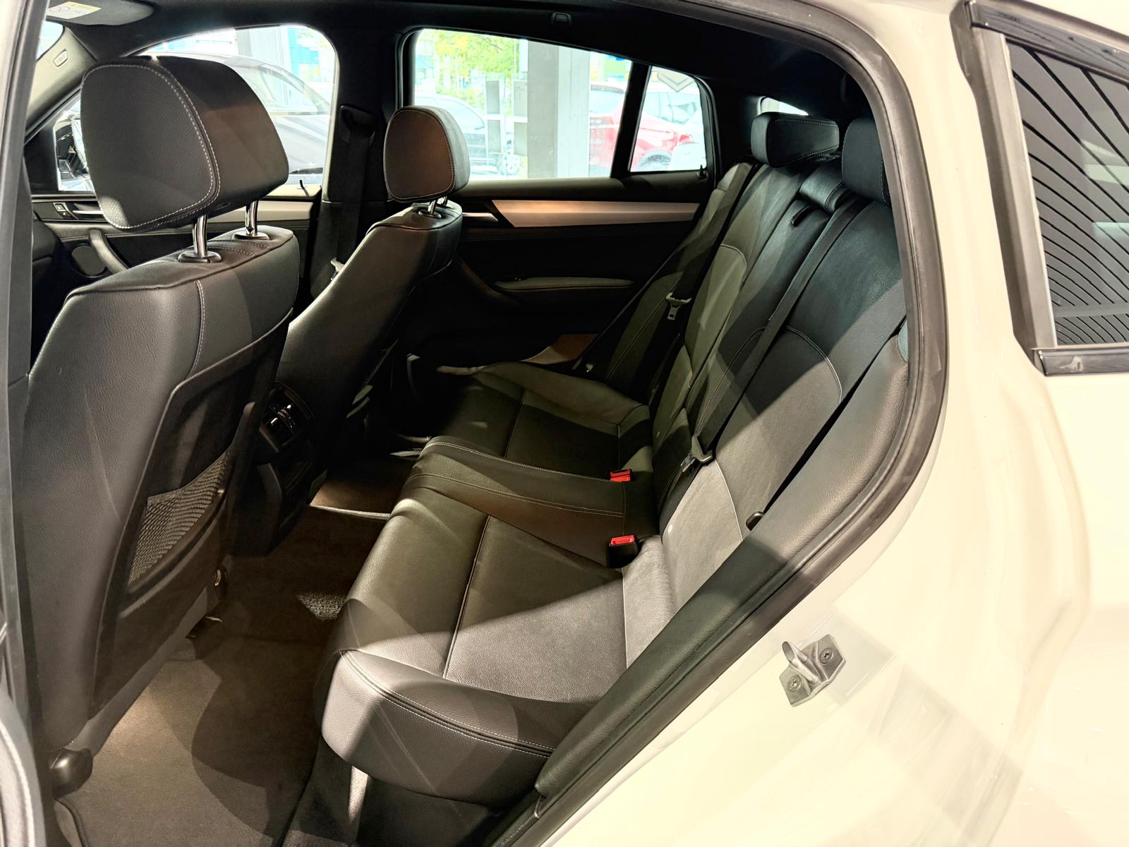 BMW X4 xDrive 20d M Sport Steptronic-image-6