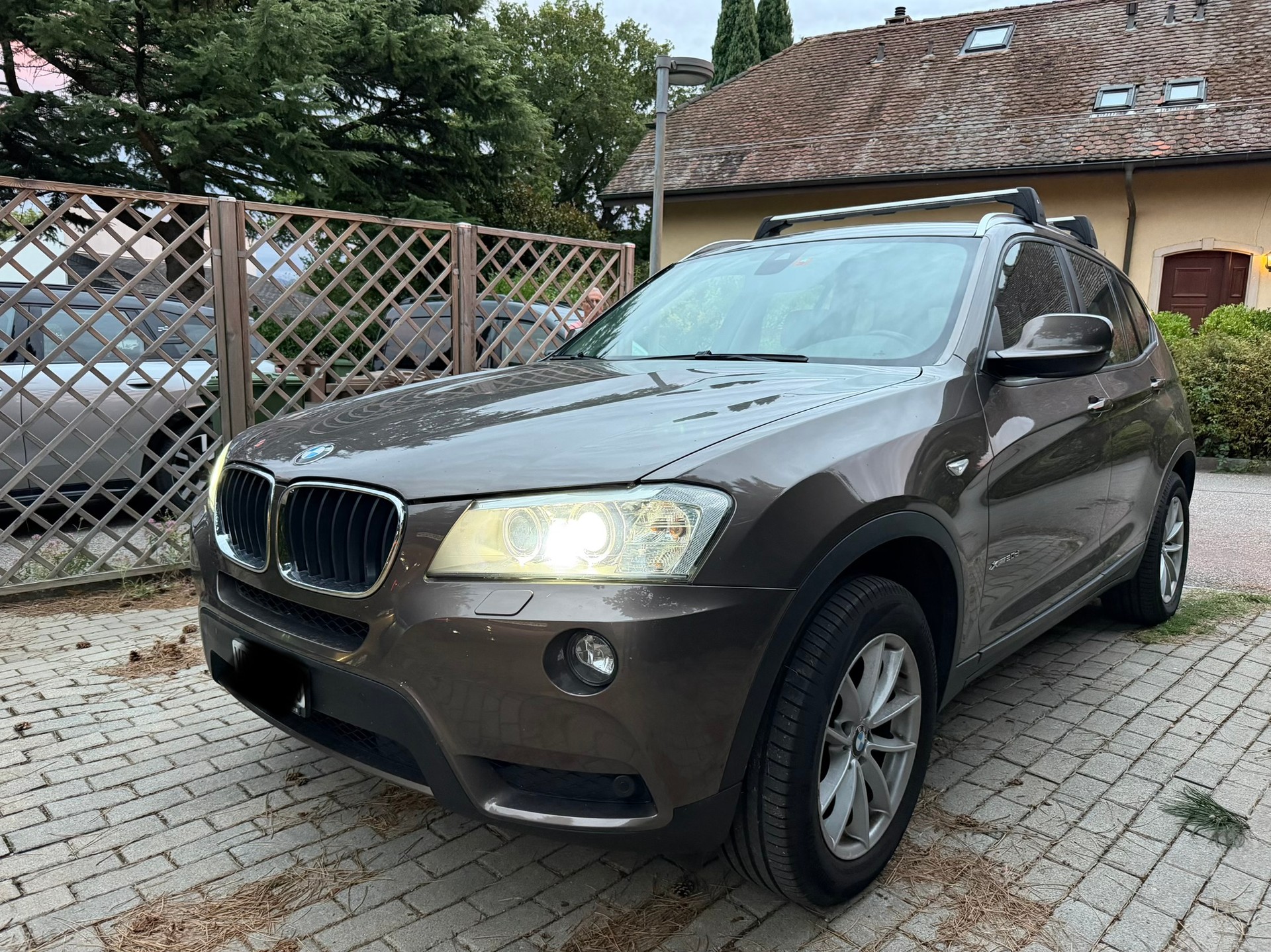 BMW X3 xDrive 20d-image-4