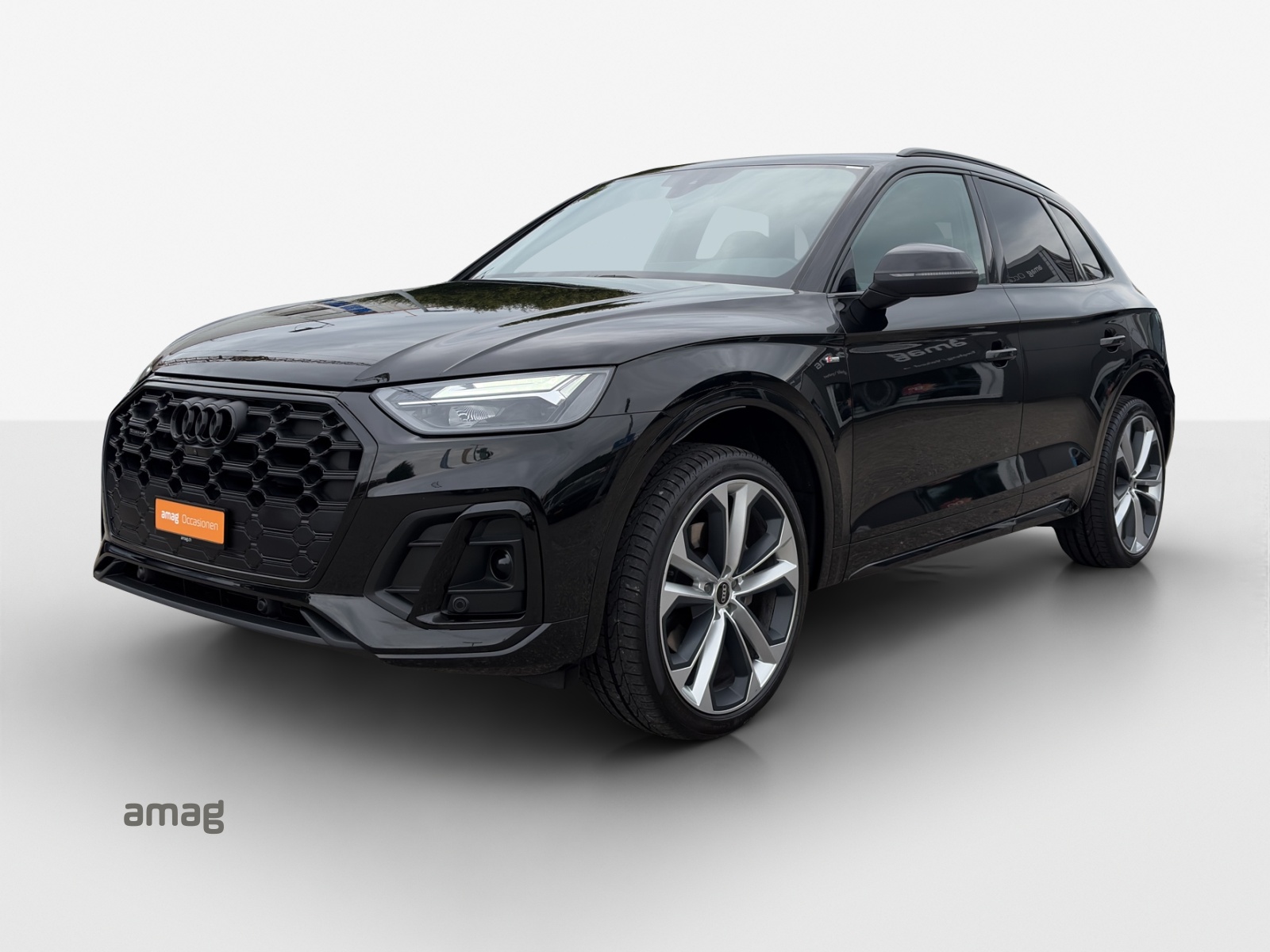 AUDI Q5 45 TFSI S-line quattro S-tronic-image-0