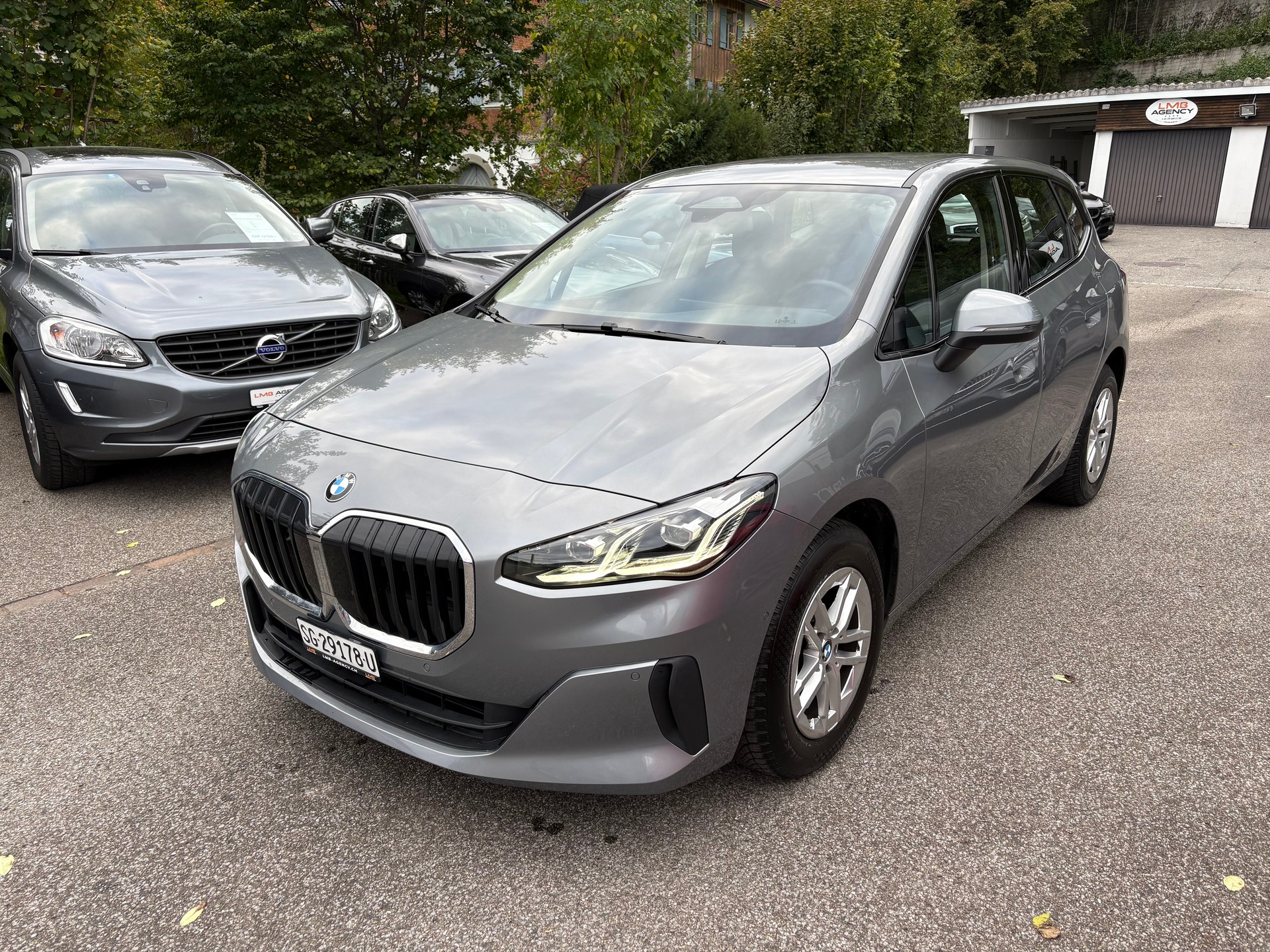 BMW 218d Active Tourer DKG-image-2