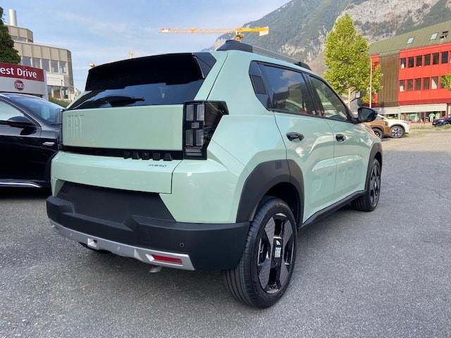 FIAT Grande Panda MHEV La Prima-image-2