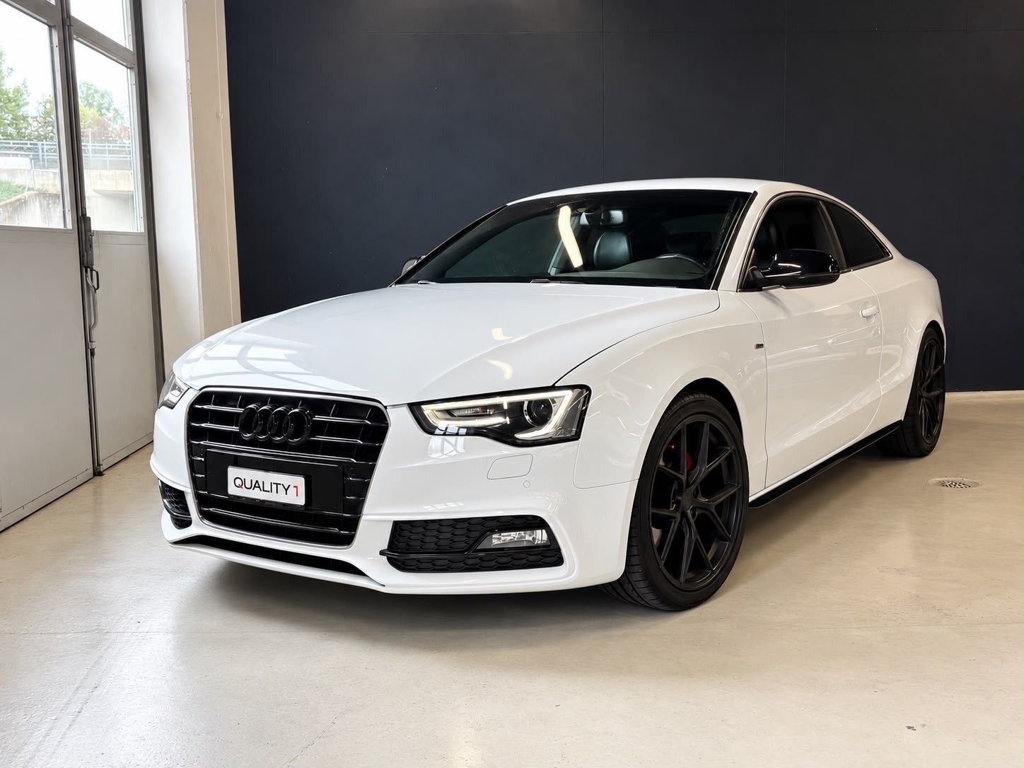 AUDI A5 Coupé 2.0 TFSI multitronic / S-Line-image-1
