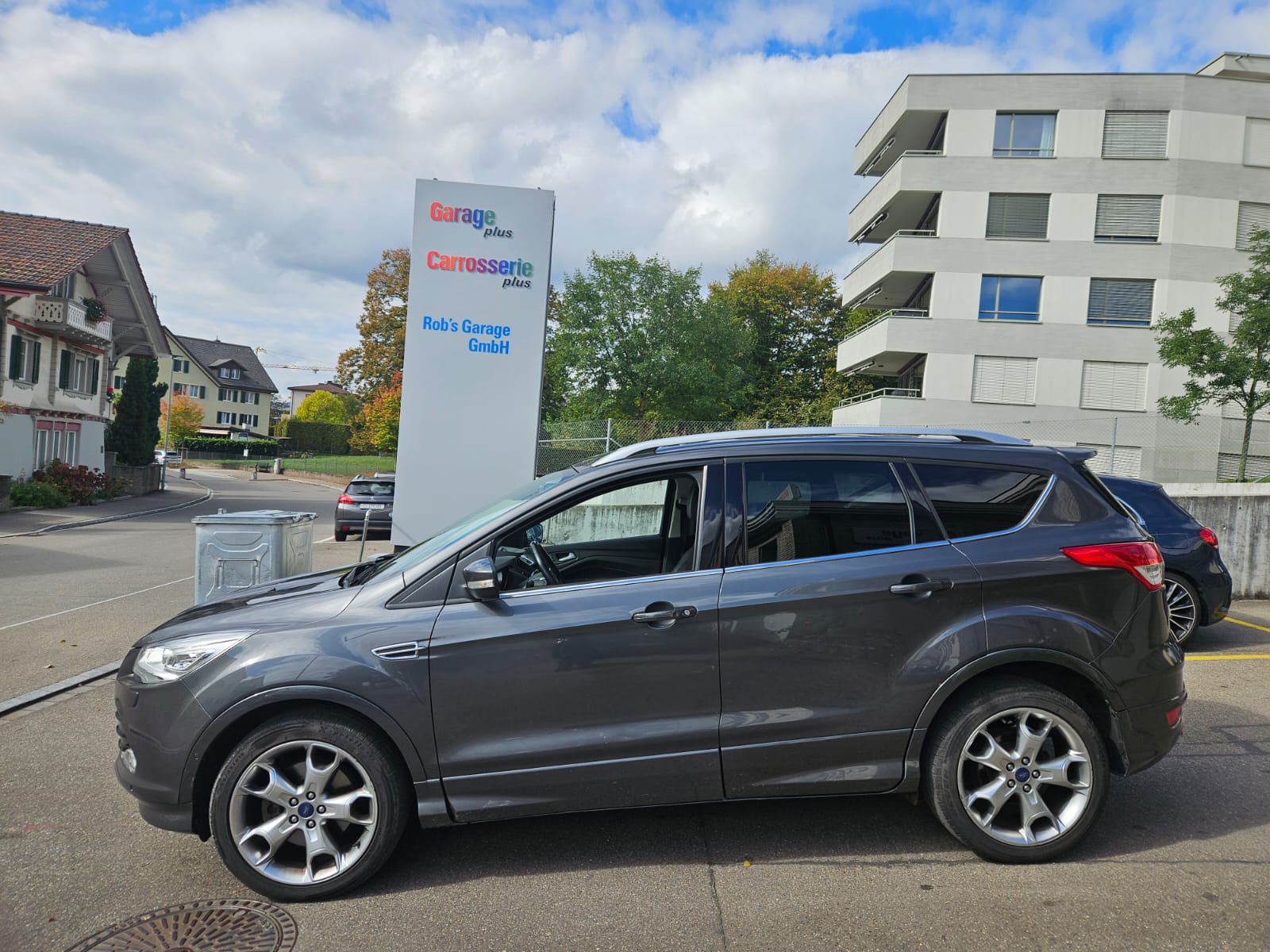 FORD Kuga 2.0 TDCi Titanium S 4WD PowerShift-image-2
