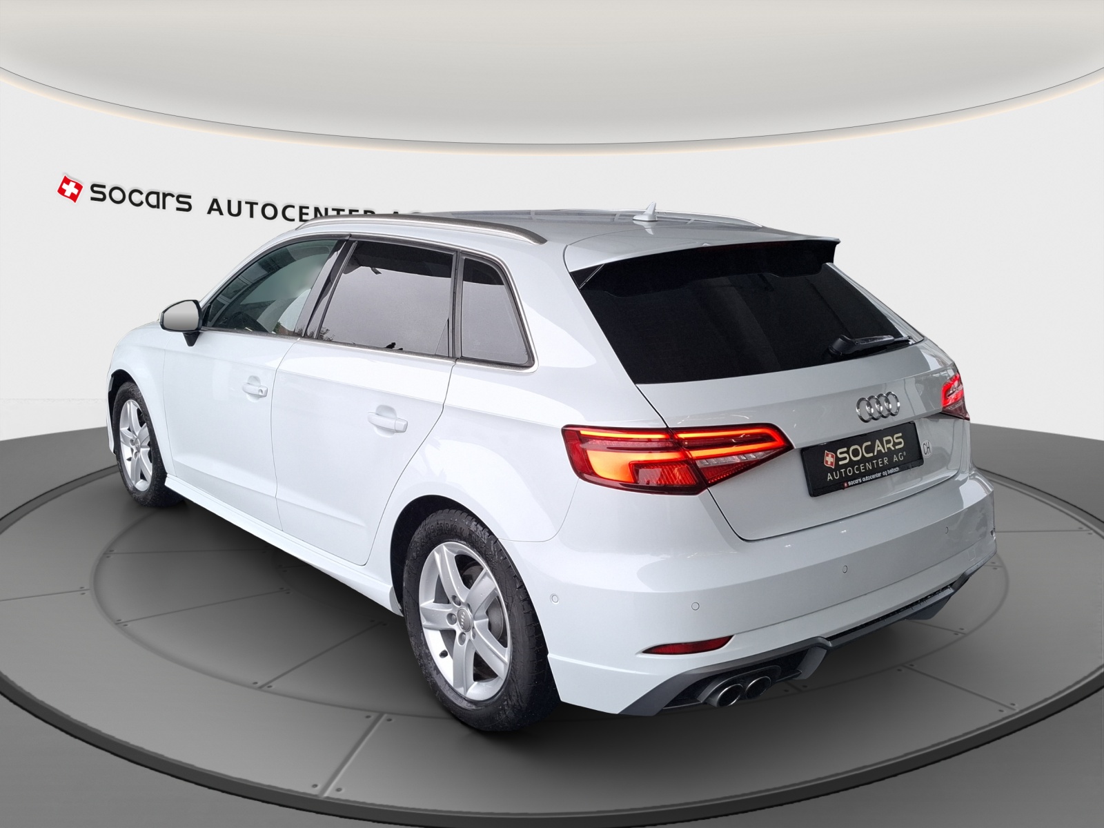 AUDI A3 Sportback 2.0 TFSI Sport S-tronic-image-4