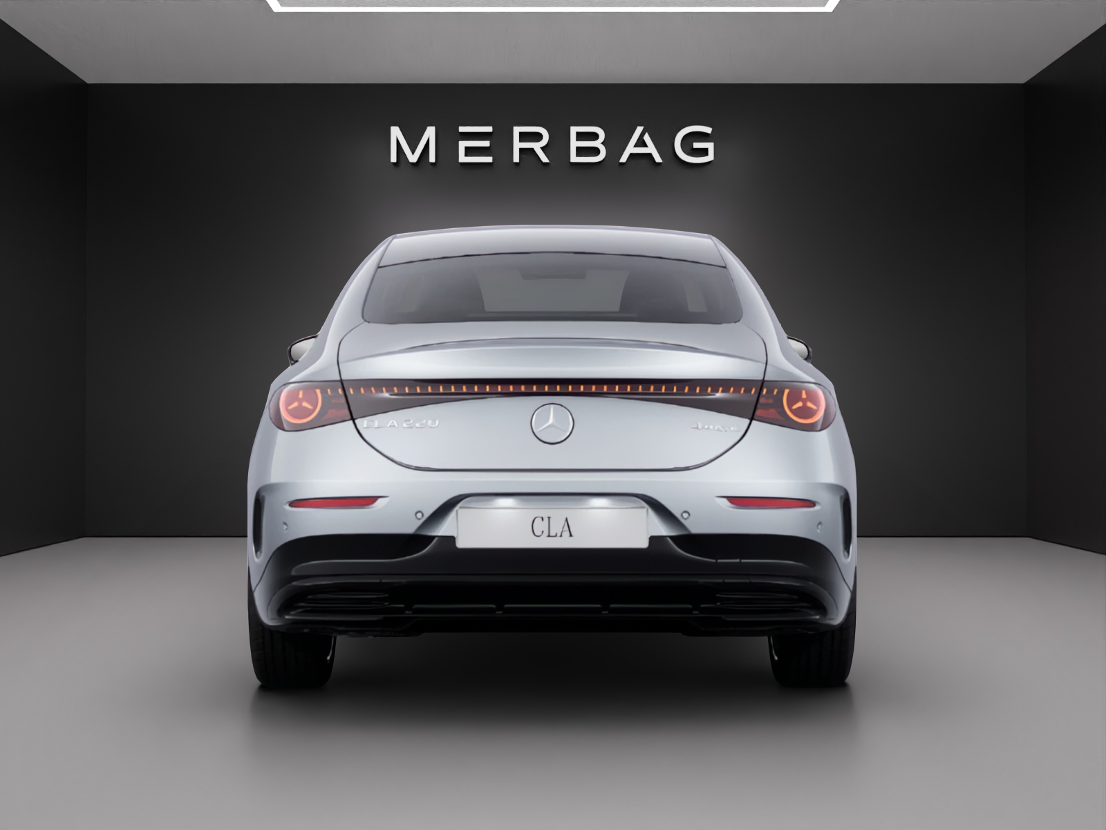 MERCEDES-BENZ CLA 220 8G-DCT 4Matic-image-3