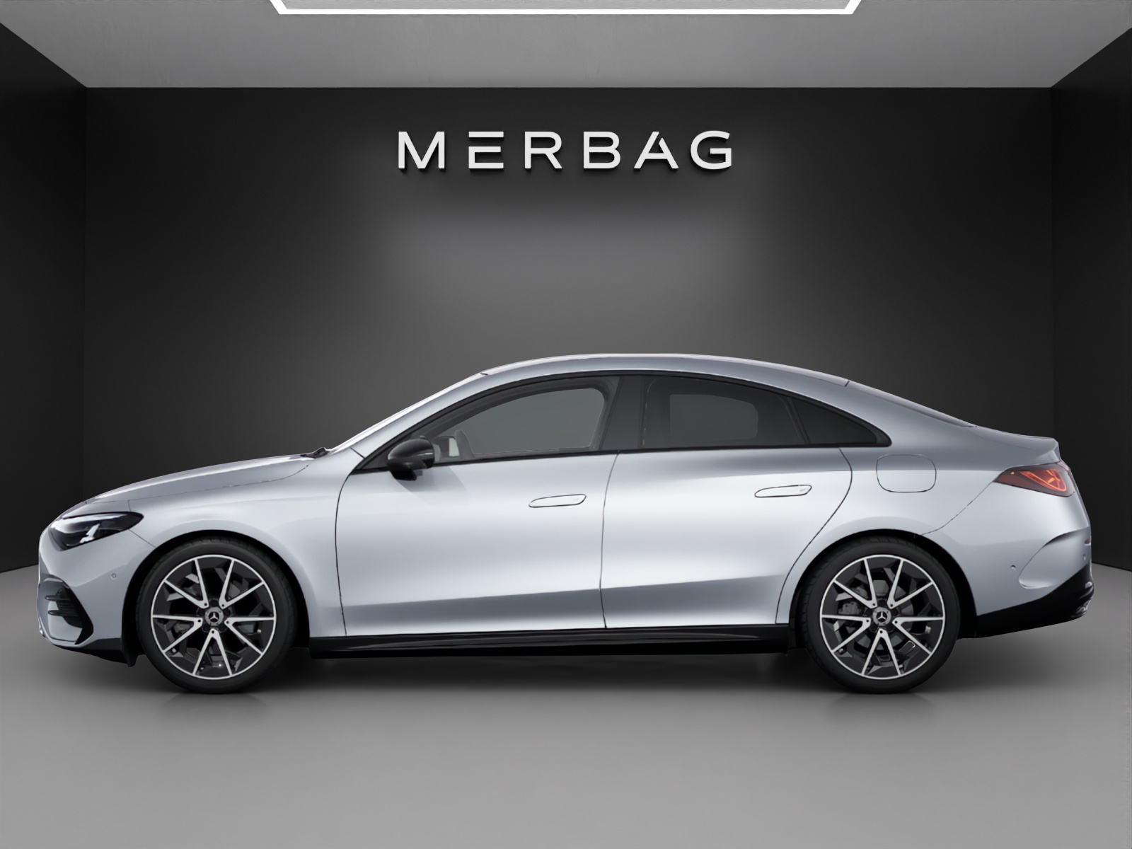 MERCEDES-BENZ CLA 220 8G-DCT 4Matic-image-1