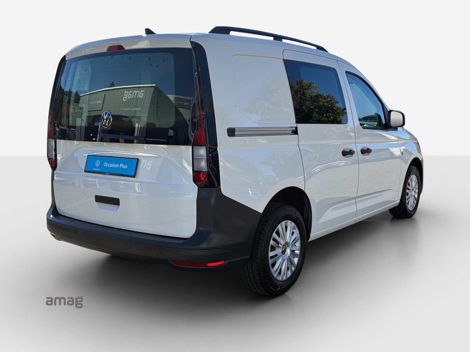 VW Caddy Cargo 2.0TDI-image-4