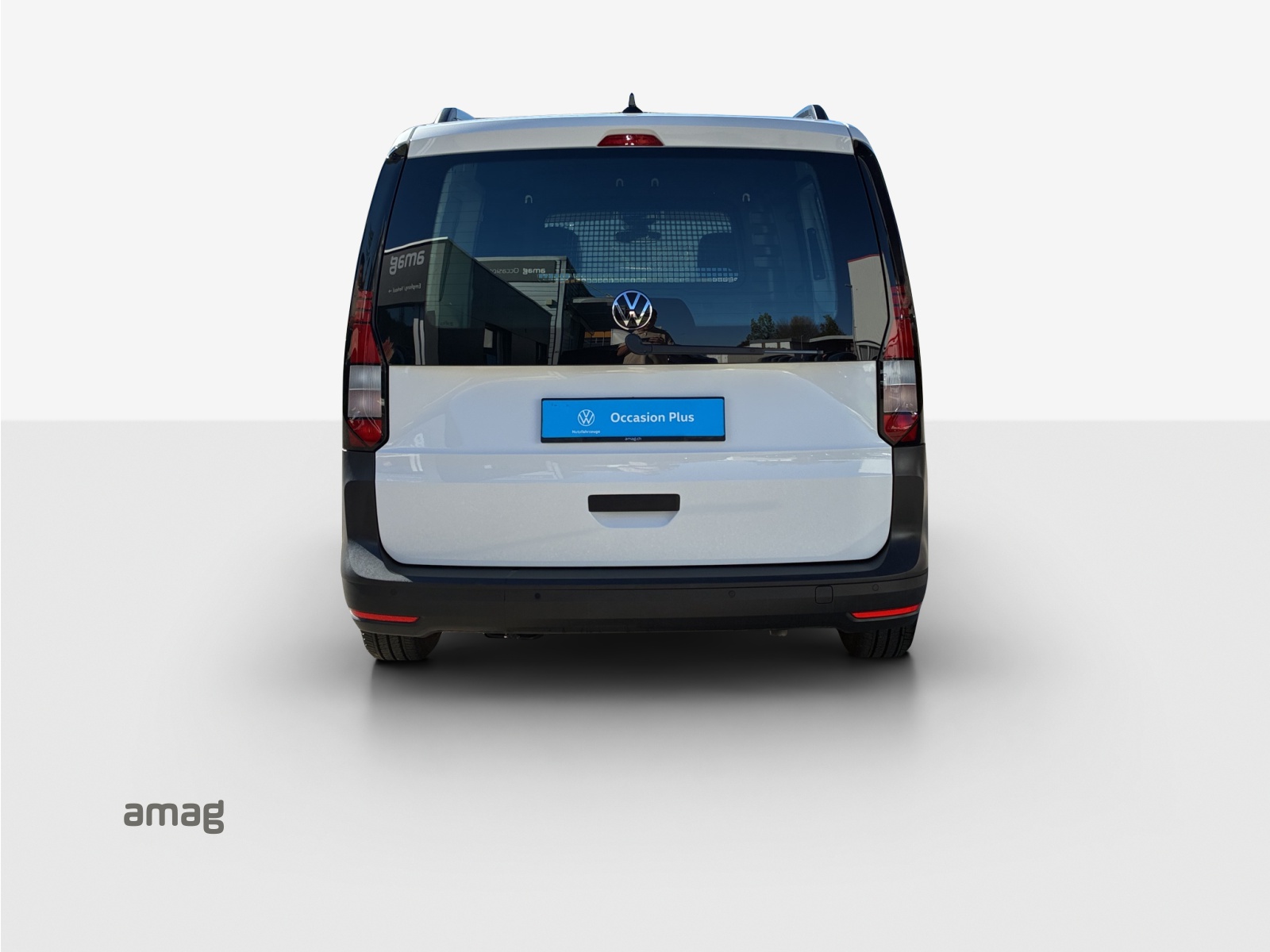 VW Caddy Cargo 2.0TDI-image-3