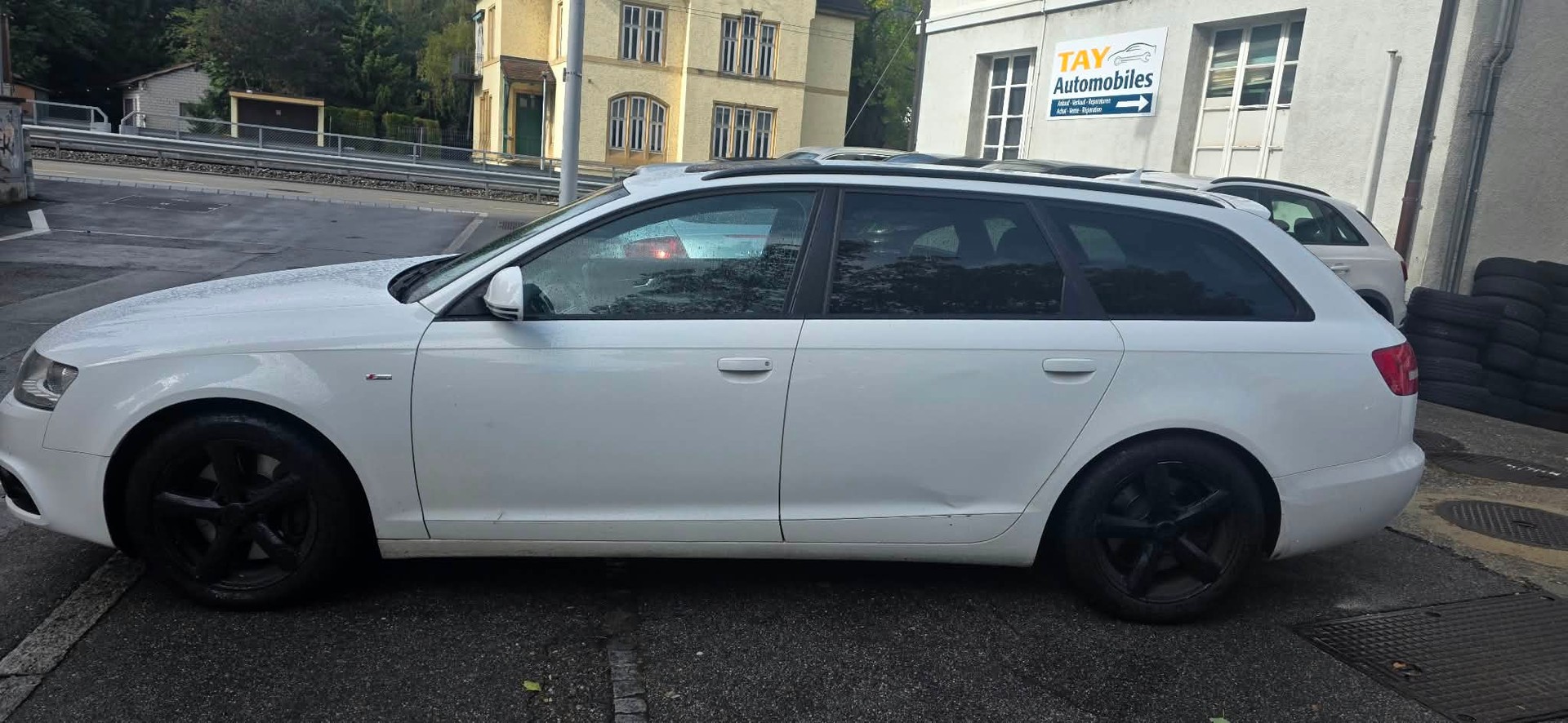 AUDI A6-image-2