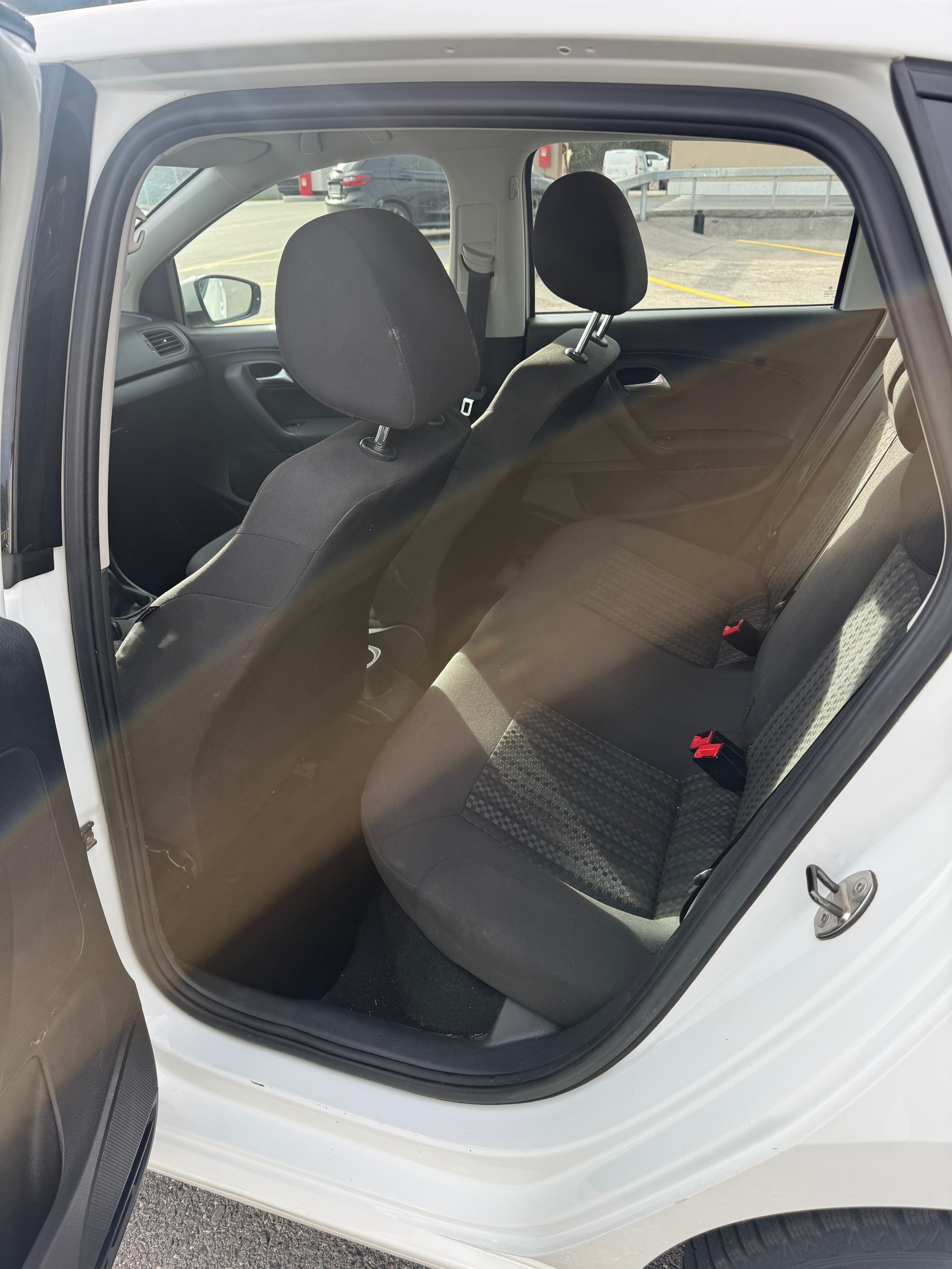 VW Polo 1.0 BMT Comfortline-image-10