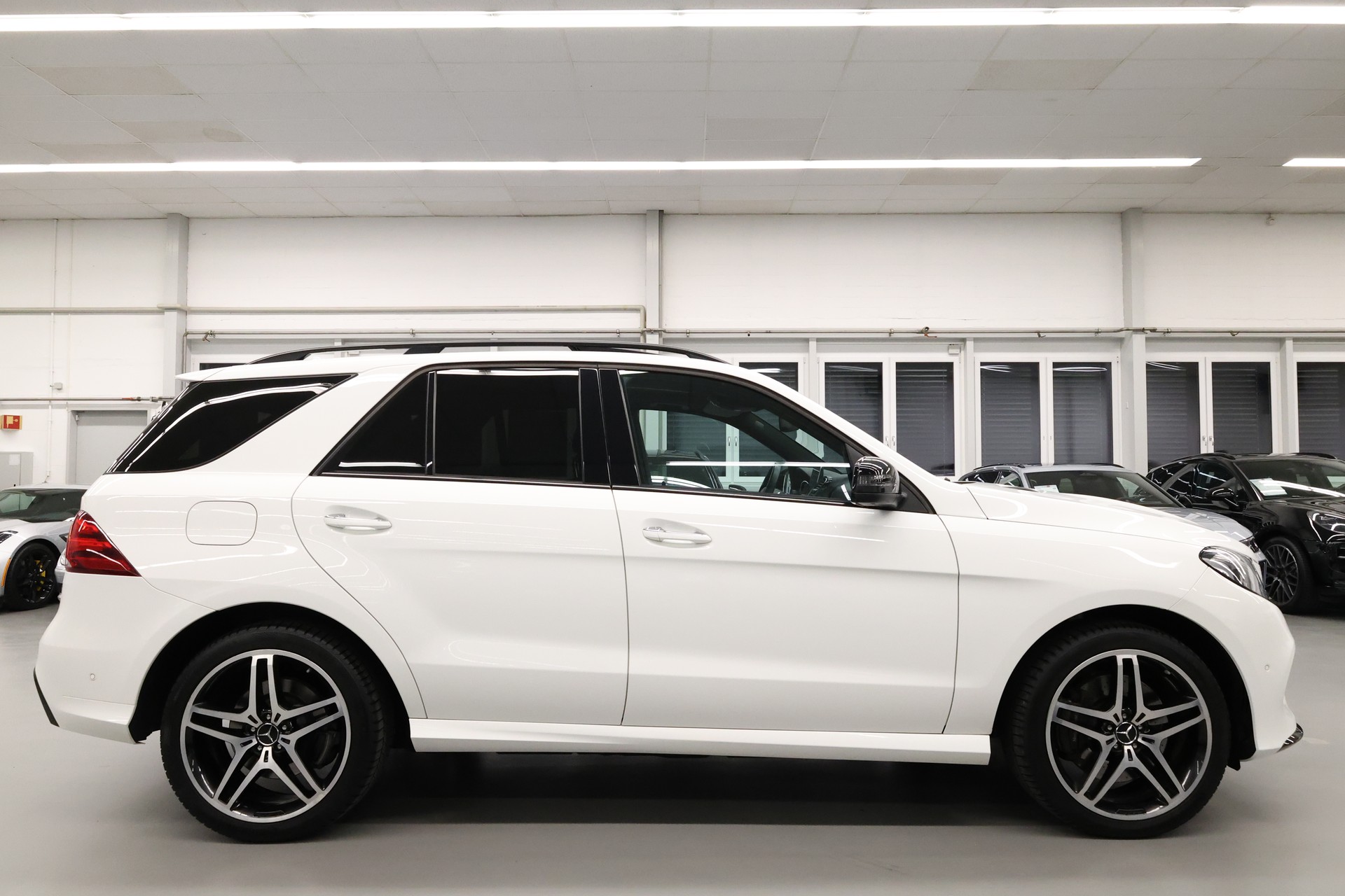 MERCEDES-BENZ GLE 400 V6-image-7