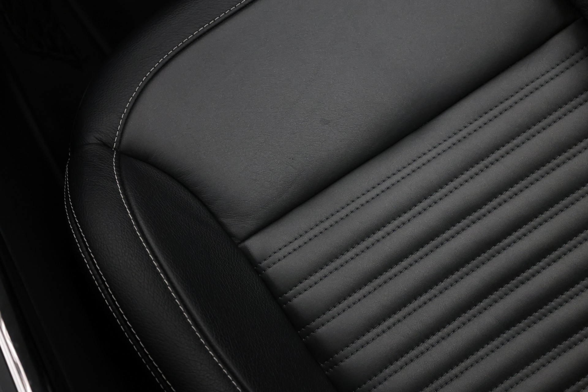 MERCEDES-BENZ GLE 400 V6-image-30