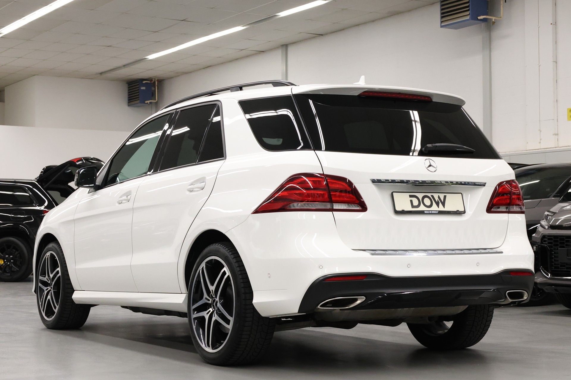 MERCEDES-BENZ GLE 400 V6-image-10