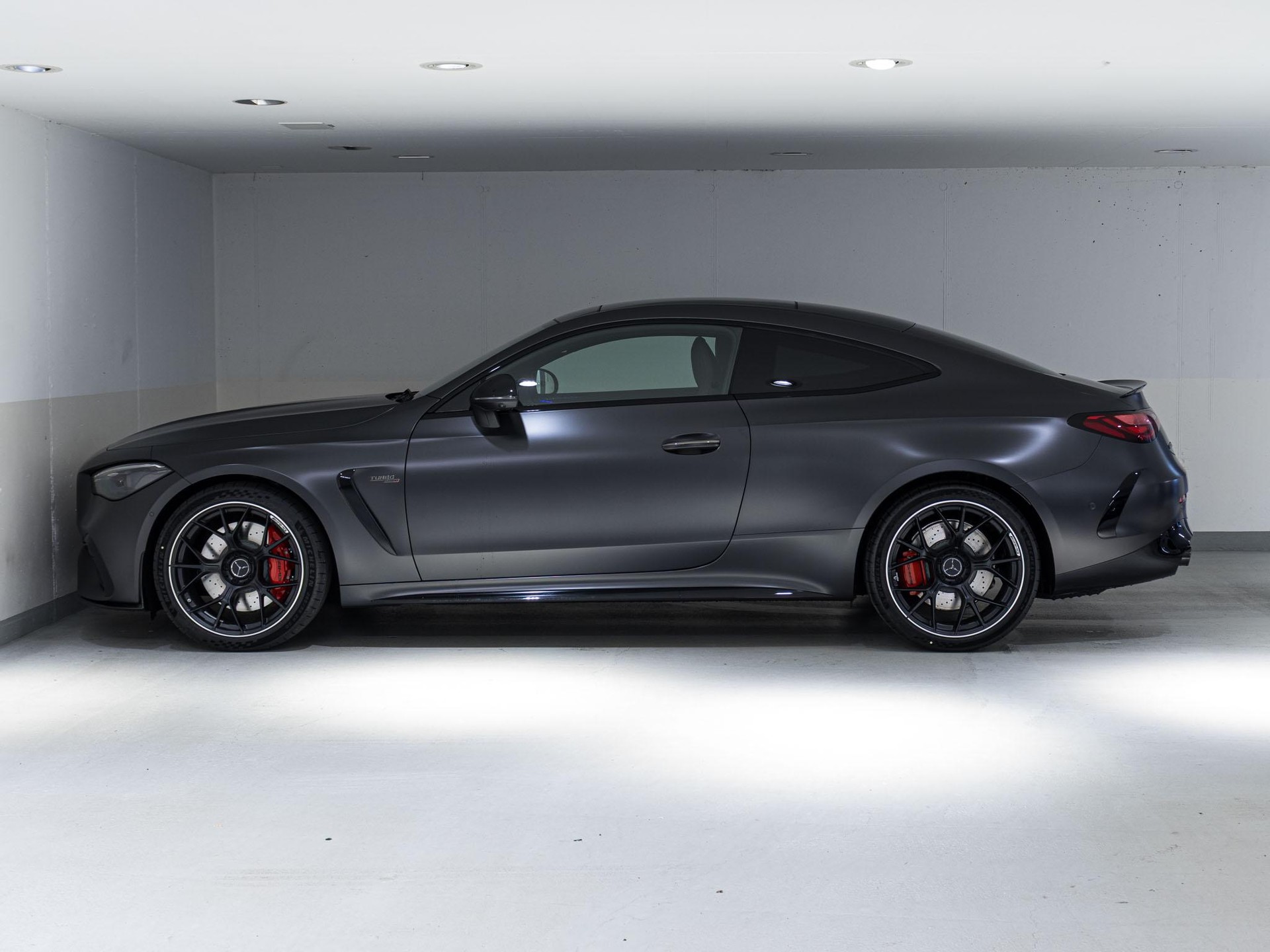 MERCEDES-BENZ CLE 53 AMG 4MATIC+ Coupé-image-4