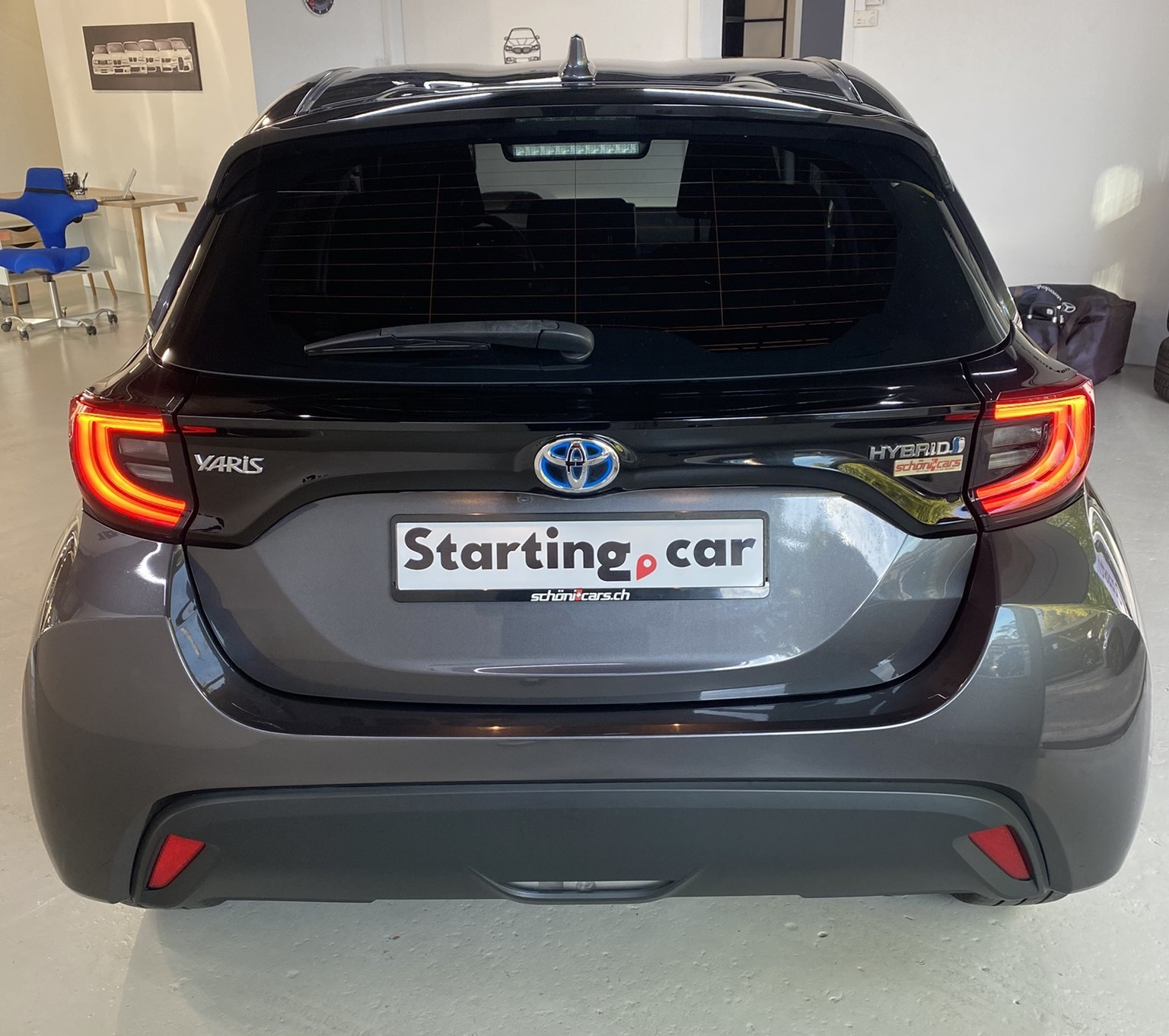 TOYOTA Yaris 1.5 Trend e-CVT-image-13